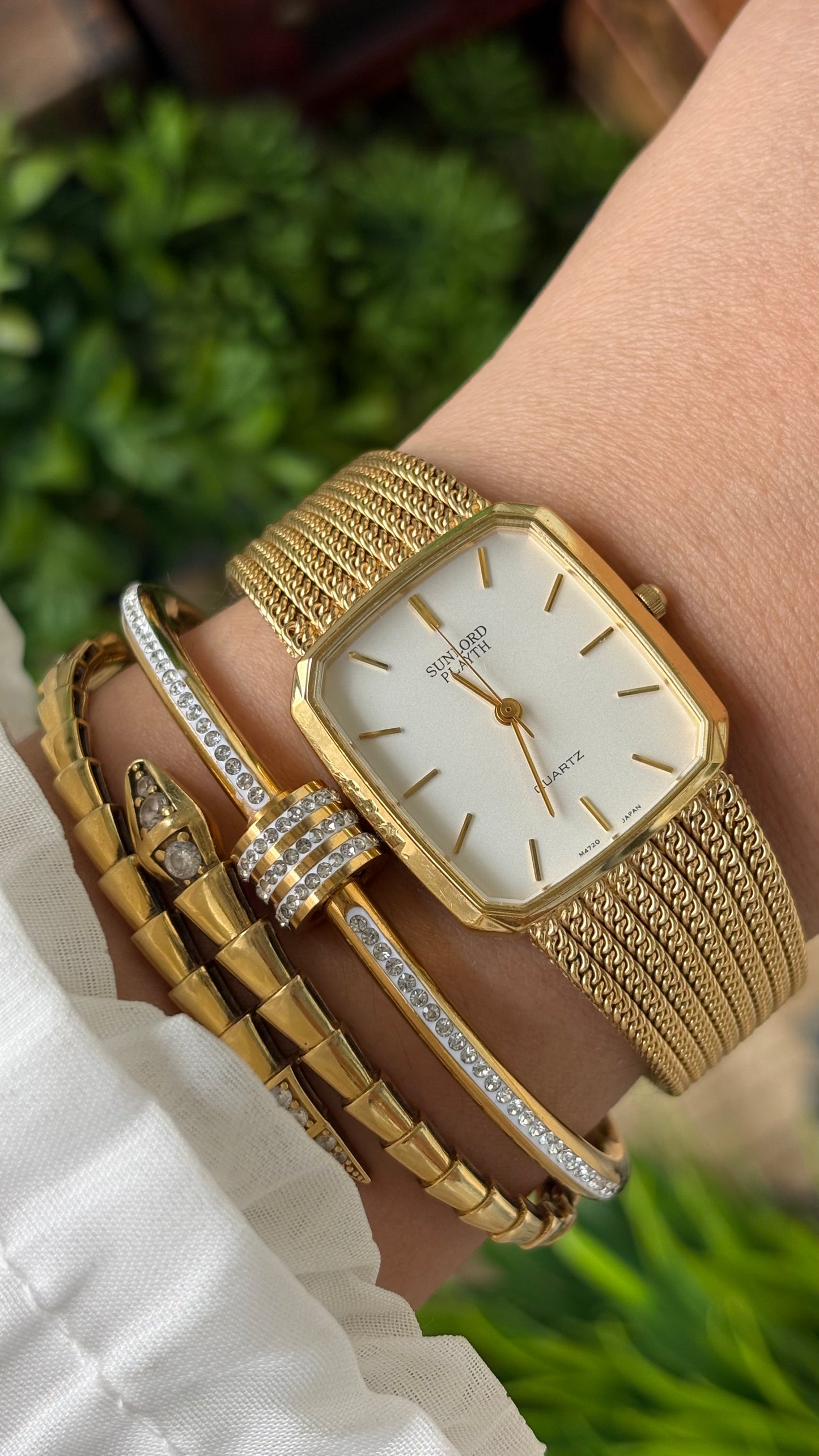 Vintage Sunlord Playth Tank Dress Watch in Gold Tone Quartz #00624