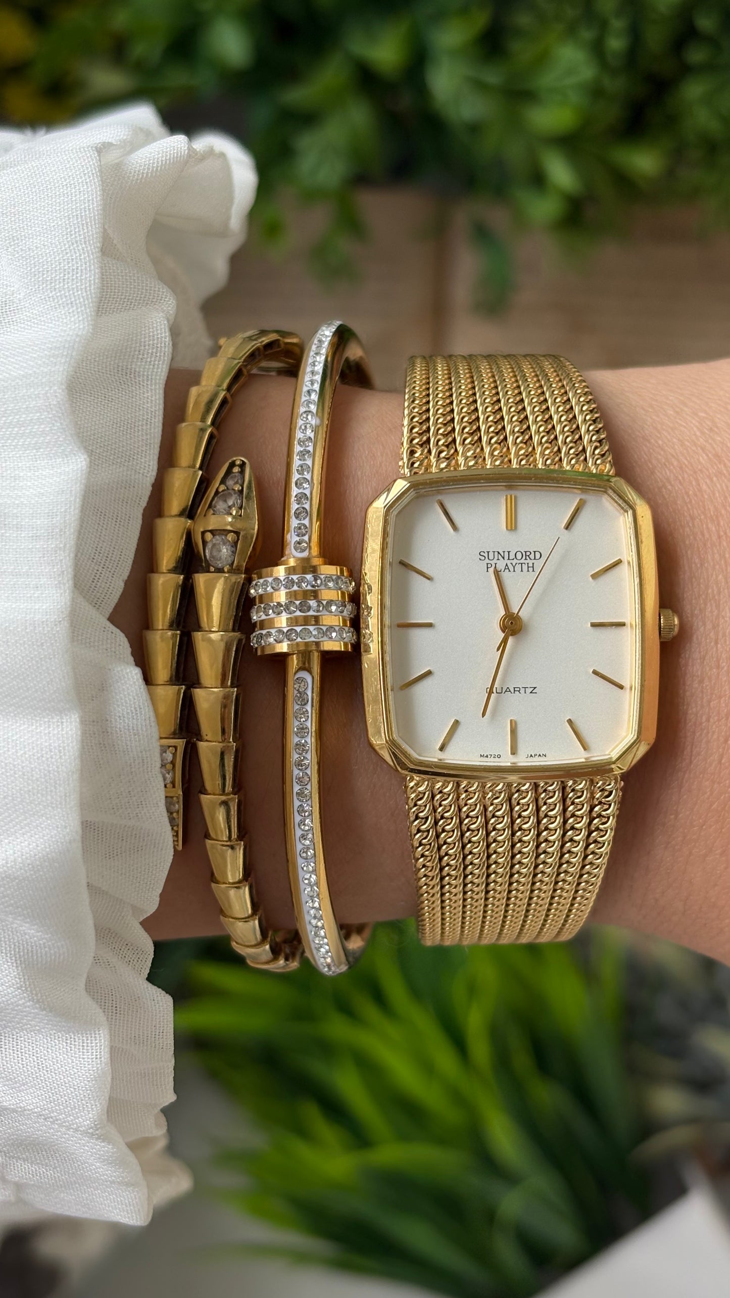 Vintage Sunlord Playth Tank Dress Watch in Gold Tone Quartz #00624