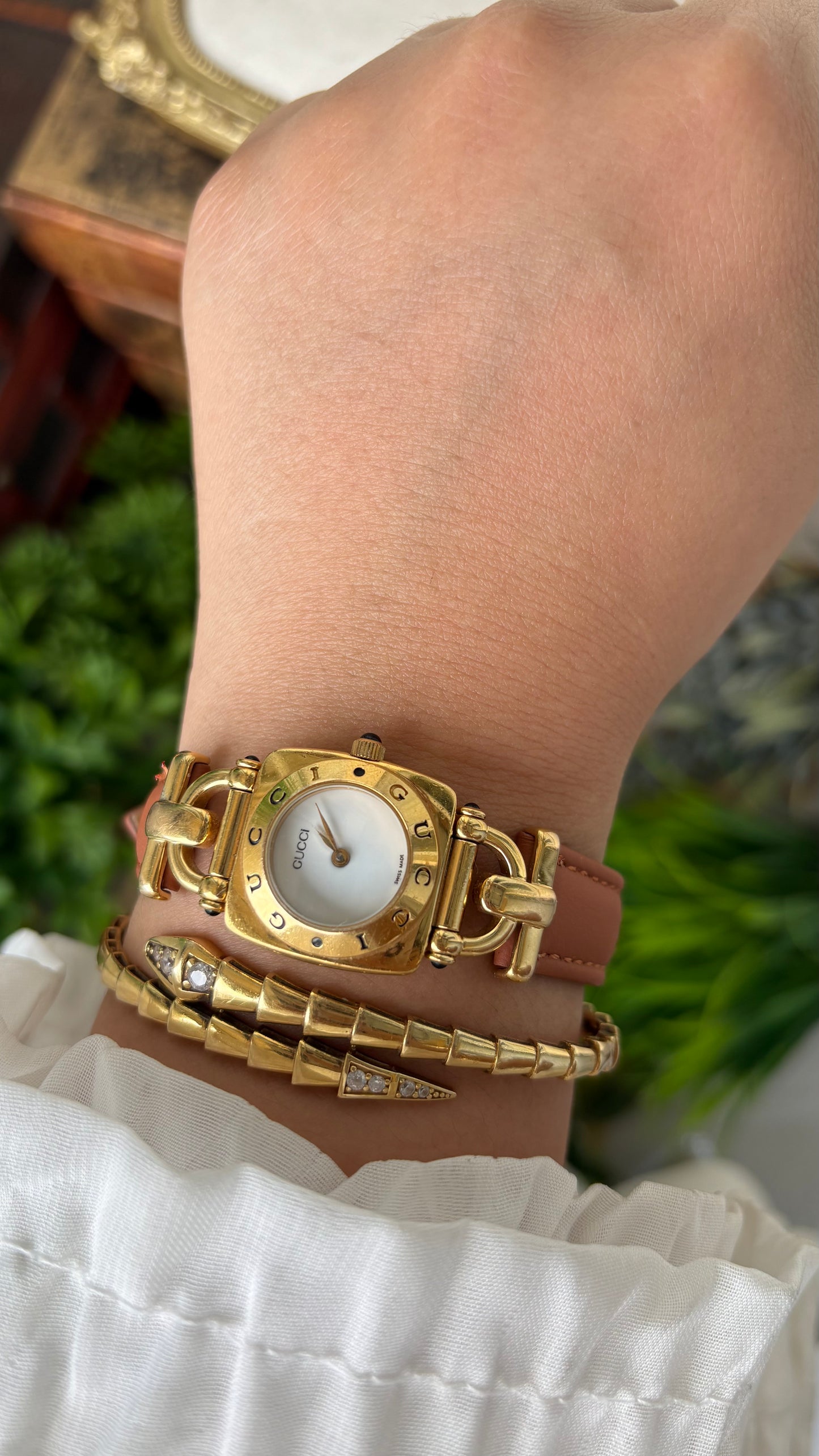 Vintage Gucci Swiss 6300L Horse-bit Watch in Gold Tone Brown Leather Quartz #00615