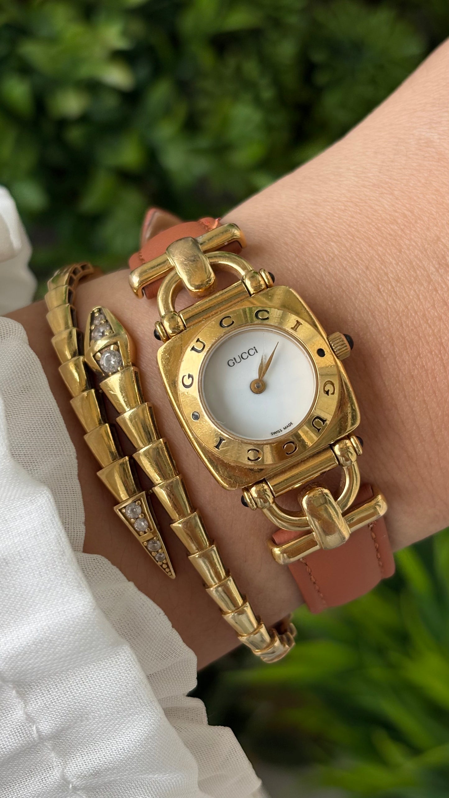 Vintage Gucci Swiss 6300L Horse-bit Watch in Gold Tone Brown Leather Quartz #00615