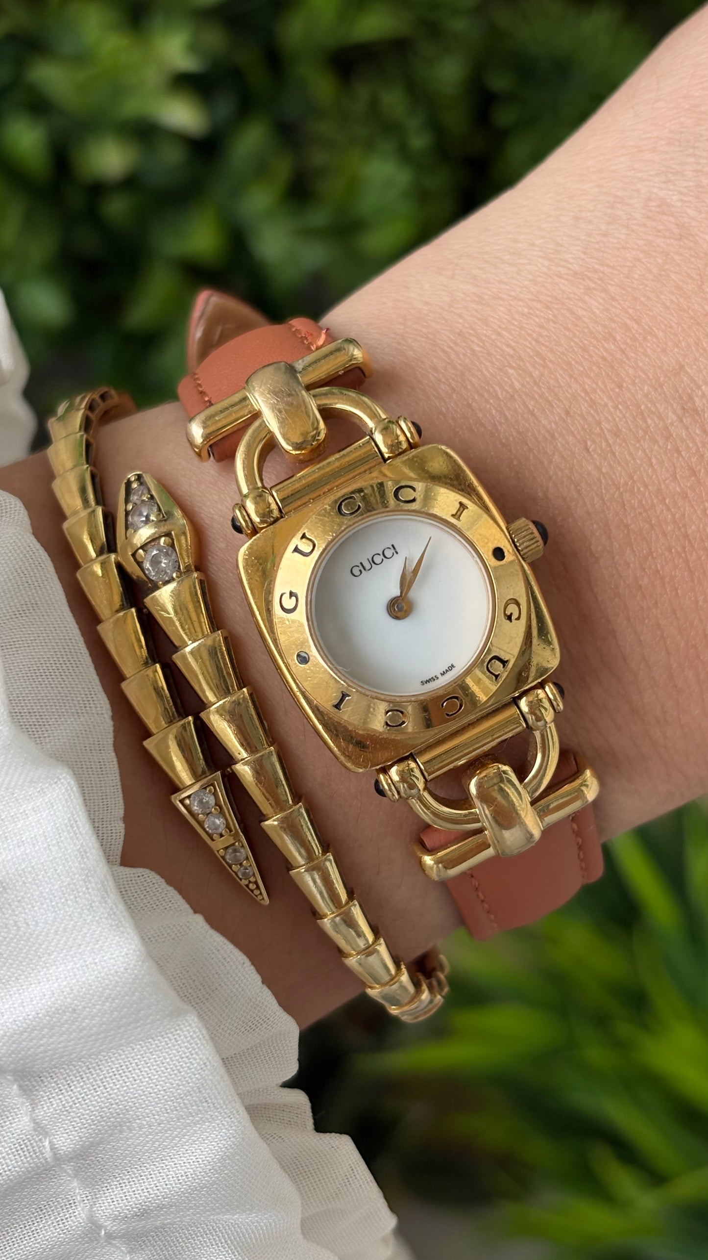 Vintage Gucci Swiss 6300L Horse-bit Watch in Gold Tone Brown Leather Quartz #00615