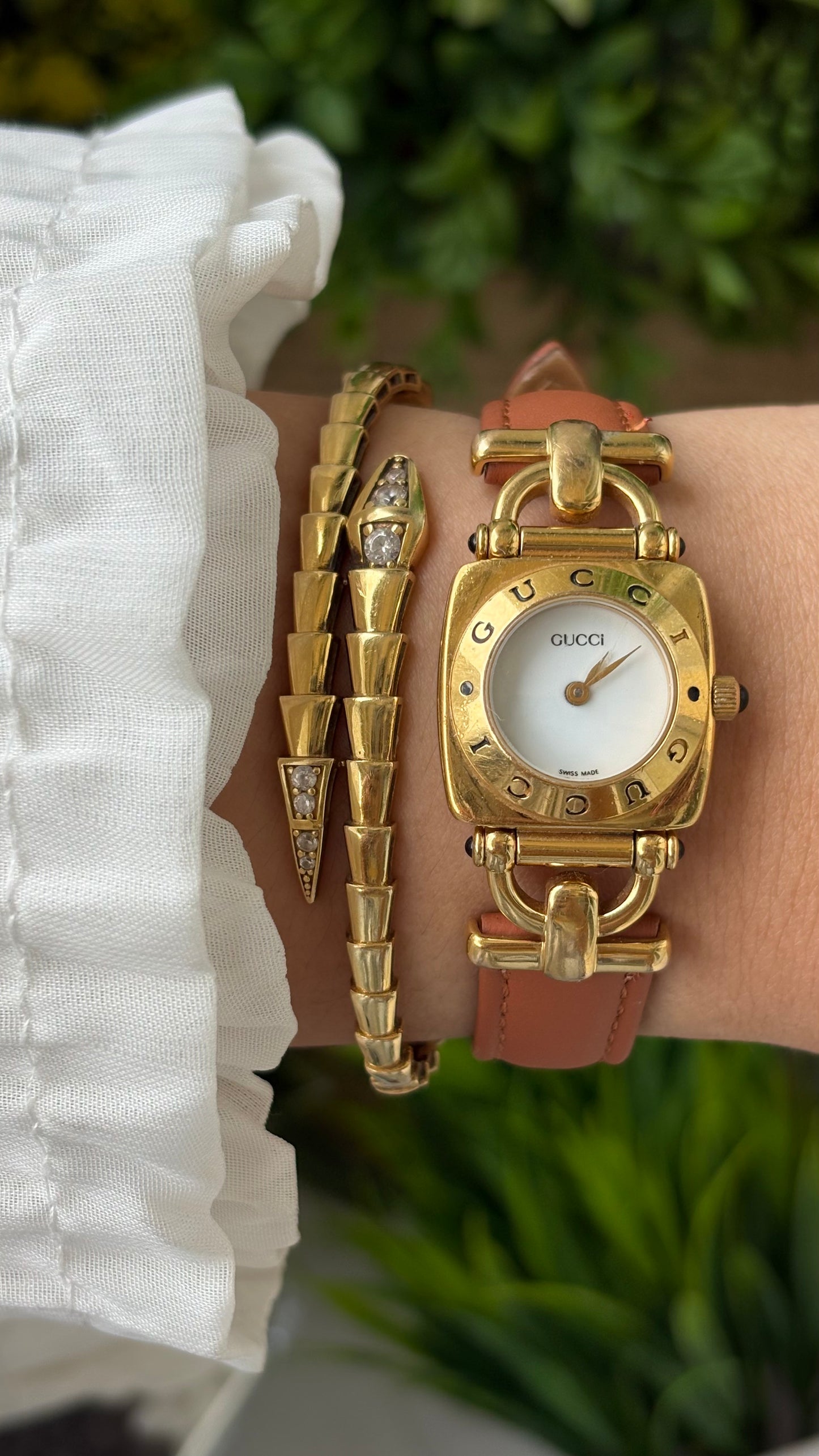 Vintage Gucci Swiss 6300L Horse-bit Watch in Gold Tone Brown Leather Quartz #00615