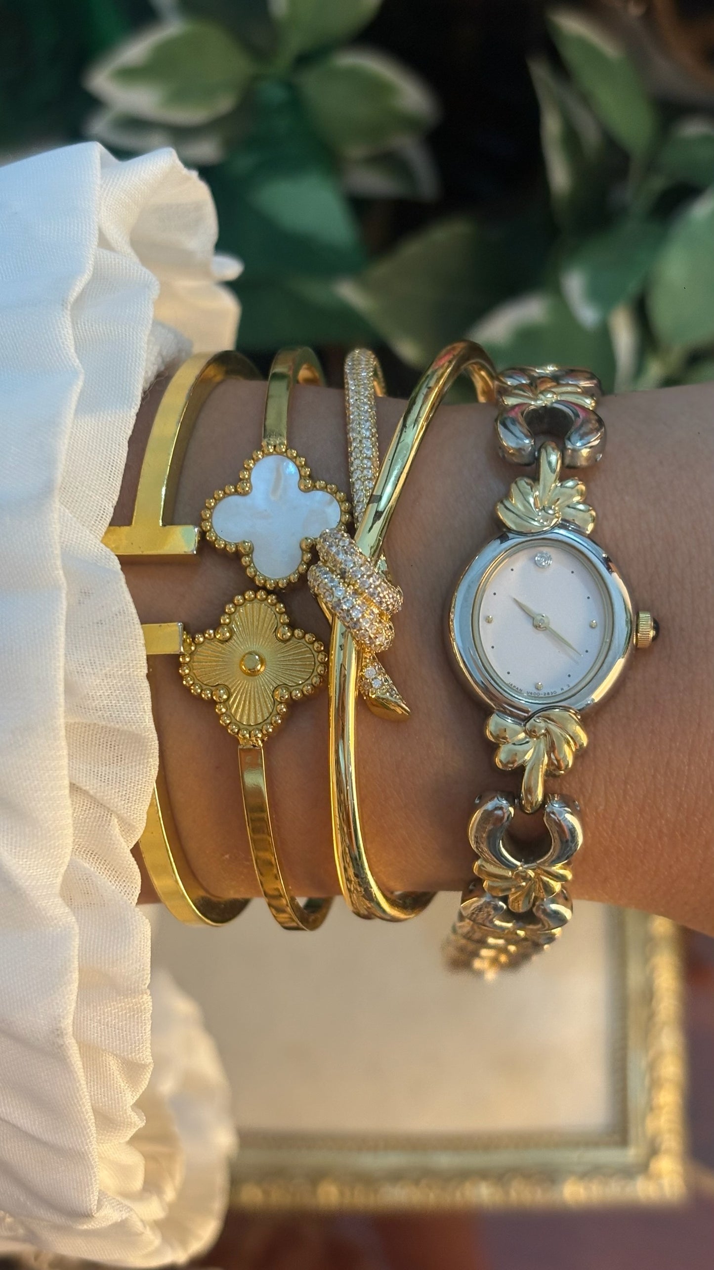 Rare Dainty Vintage Noevir by Citizen Oval Dial Leaf Motif Bracelet Watch in Two-Tone Quartz