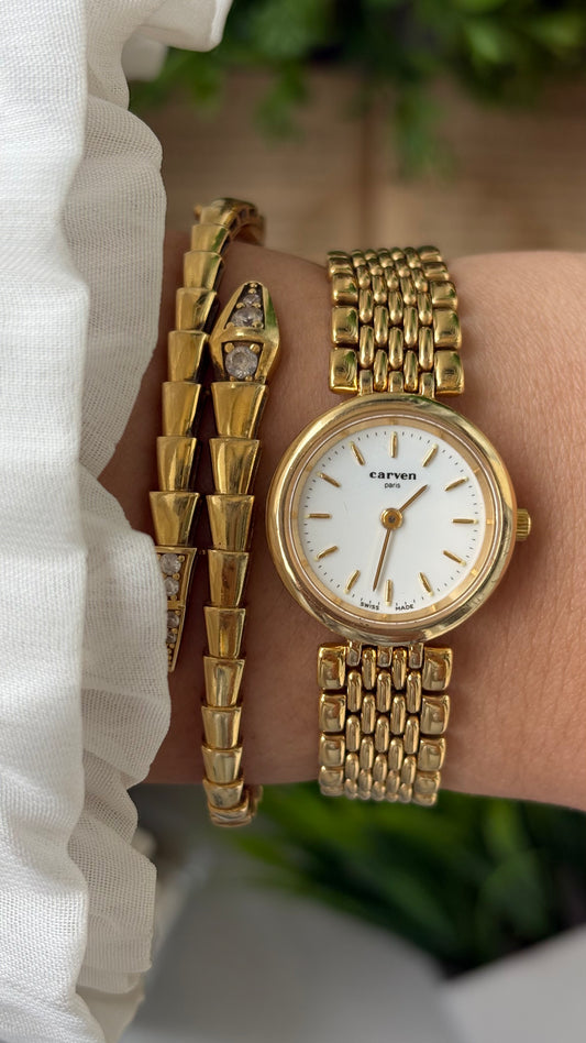 Vintage Dainty Carven Paris Swiss Classic Watch in Gold Tone Swiss Quartz #00632