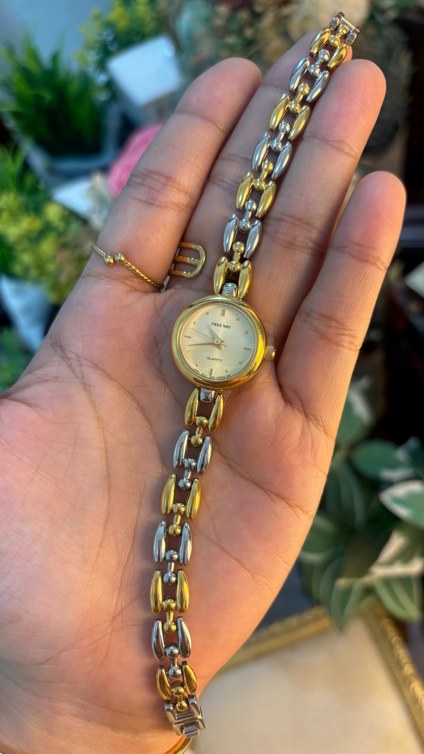 Rare Vintage Citizen Freeway Ricelink Bracelet Watch in Two-Tone Quartz Gucci Inspired
