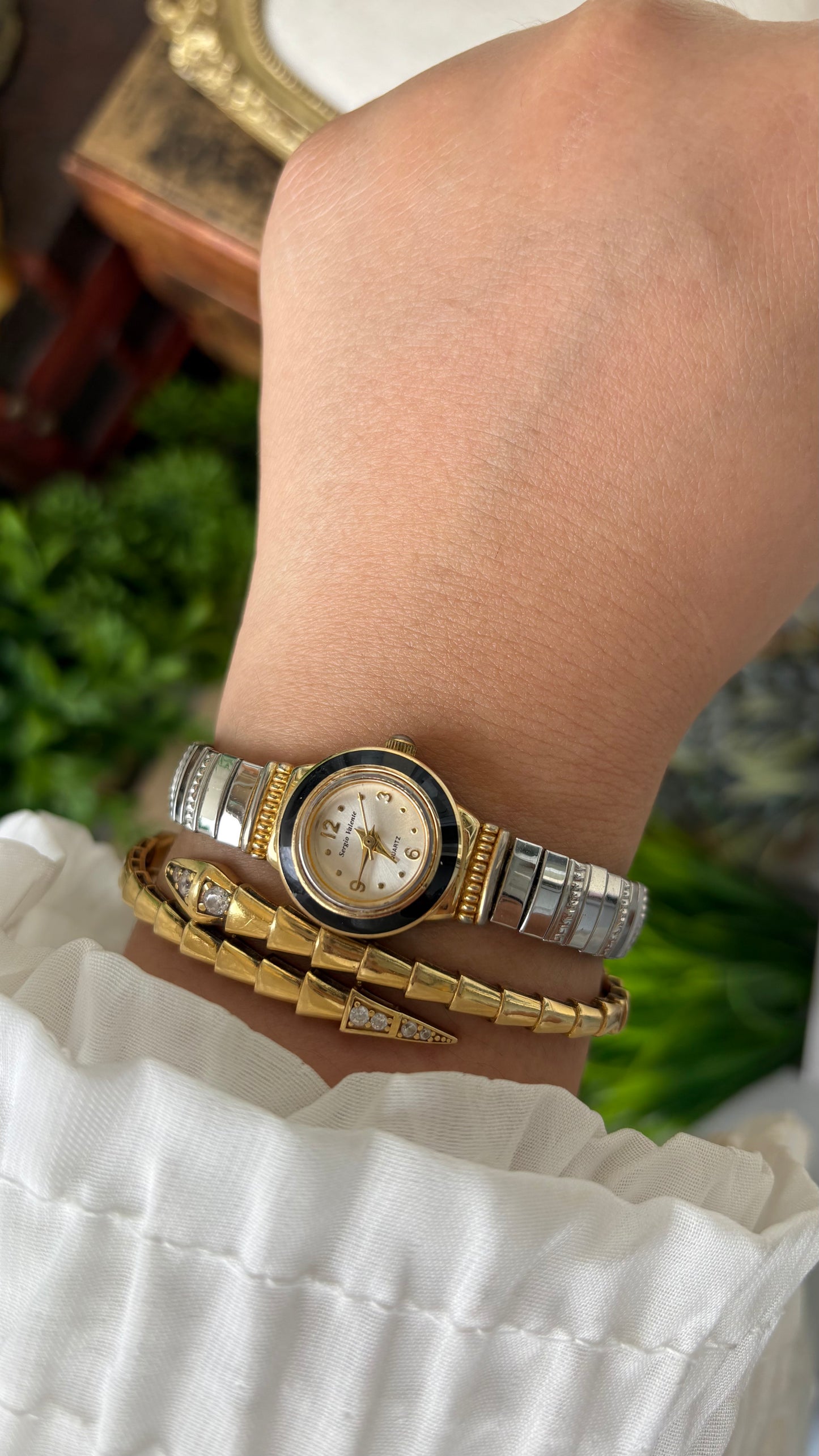 Extremely Rare Dainty Vintage Sergio Valente Interchangeable Bezel Stretchy Band Watch in Two-Tone Quartz #00633
