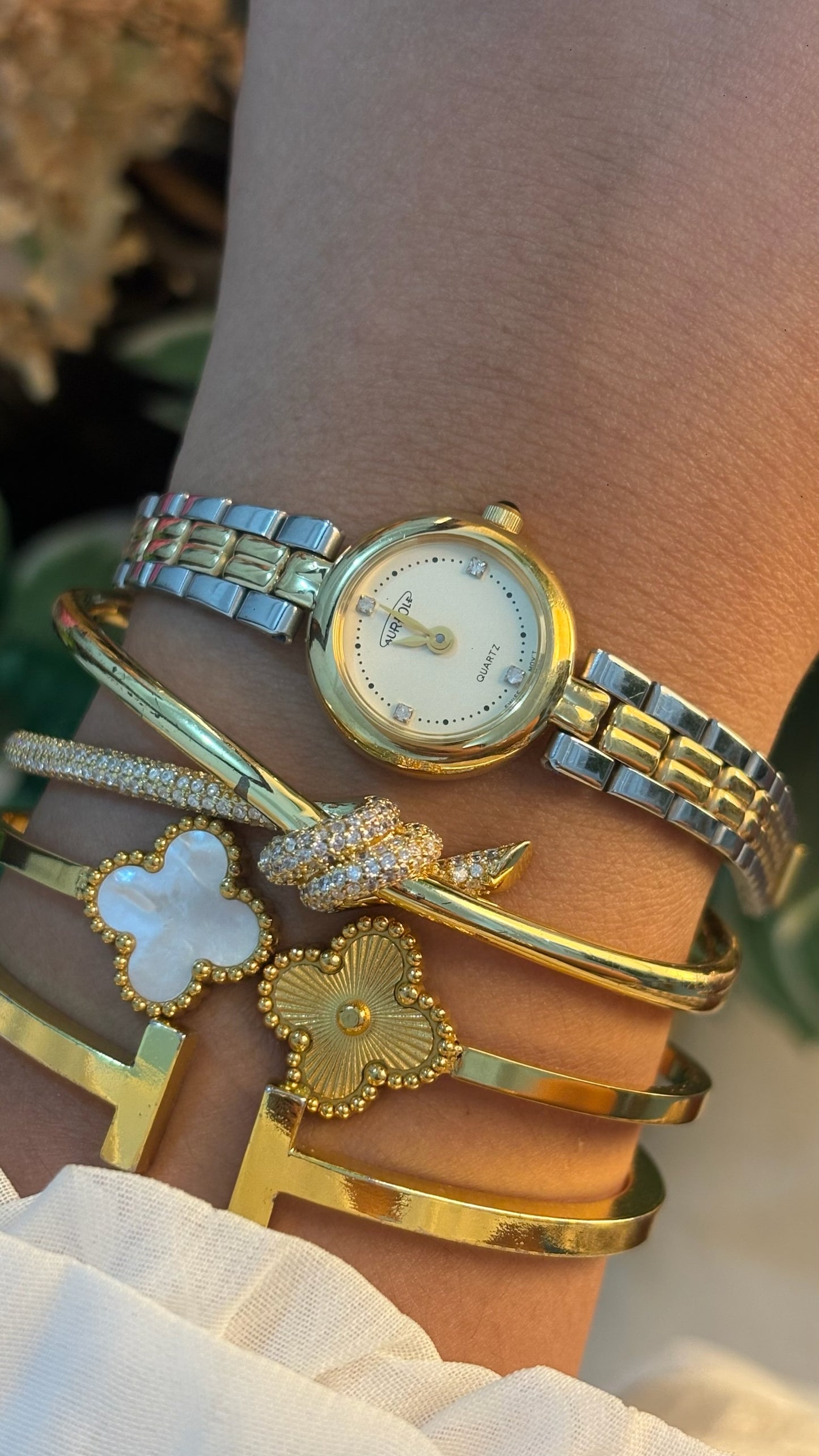 Dainty Vintage Aureole Dress Watch in Two-Tone Quartz