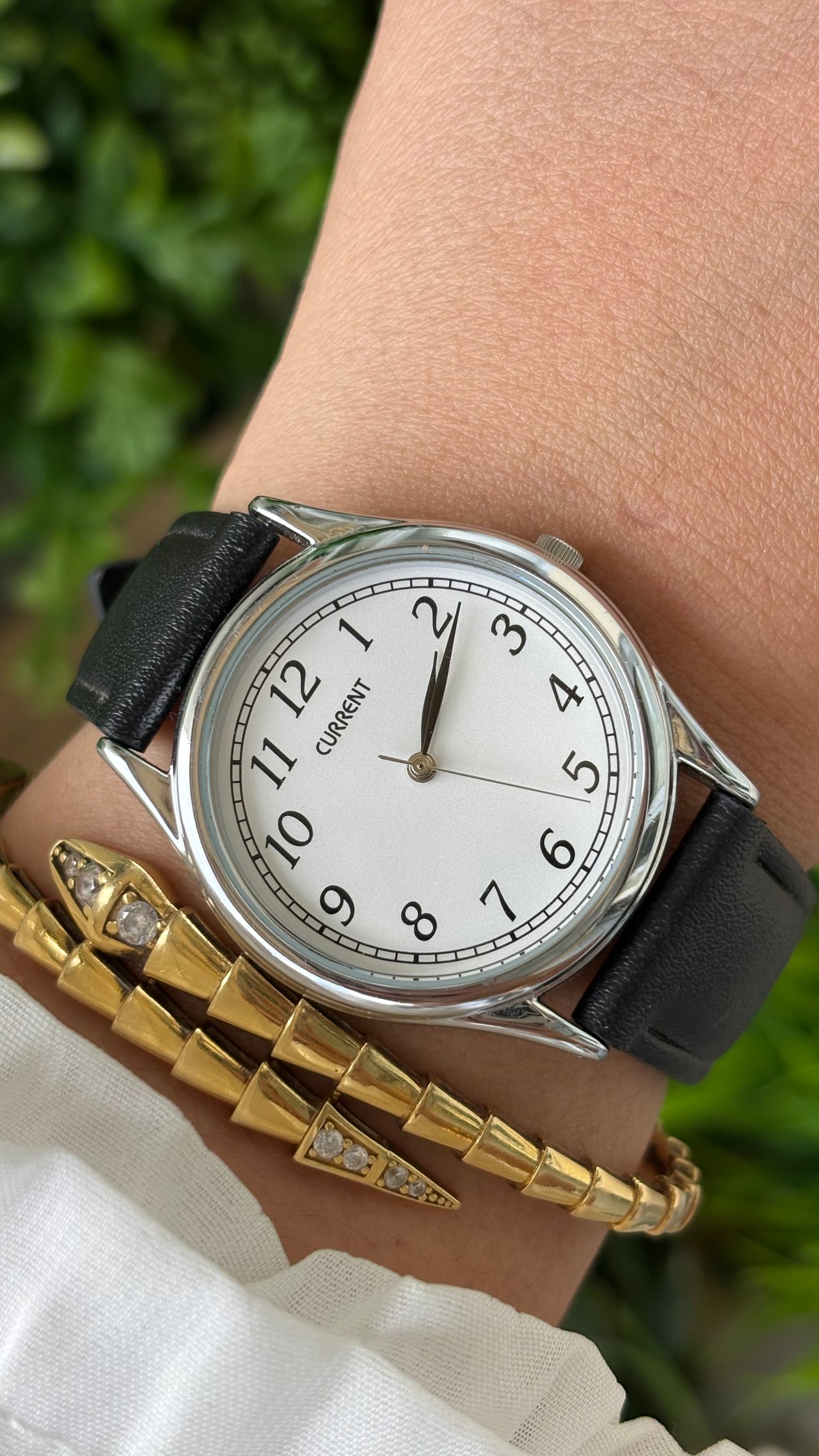 Vintage Current Men's Watch in Silver Tone Black Leather Quartz #00606