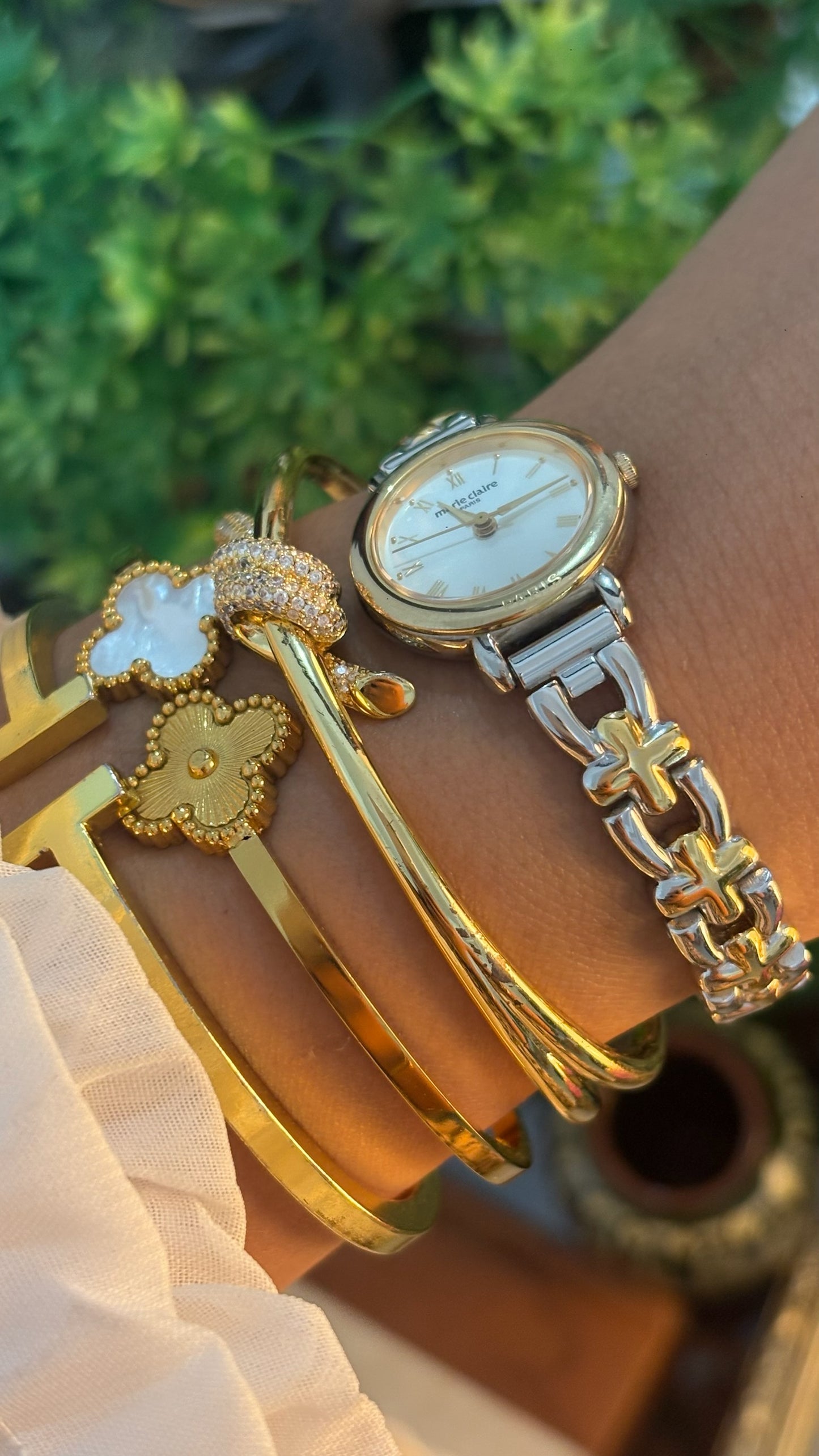 Vintage Marie Claire Wishbone Links Bracelet Watch in Two-Tone Quartz