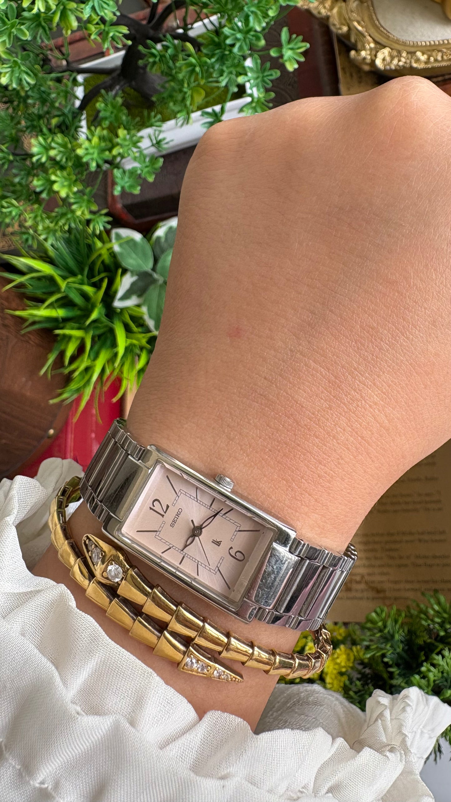 Vintage Seiko Tank Watch in Silver Tone Pink Dial