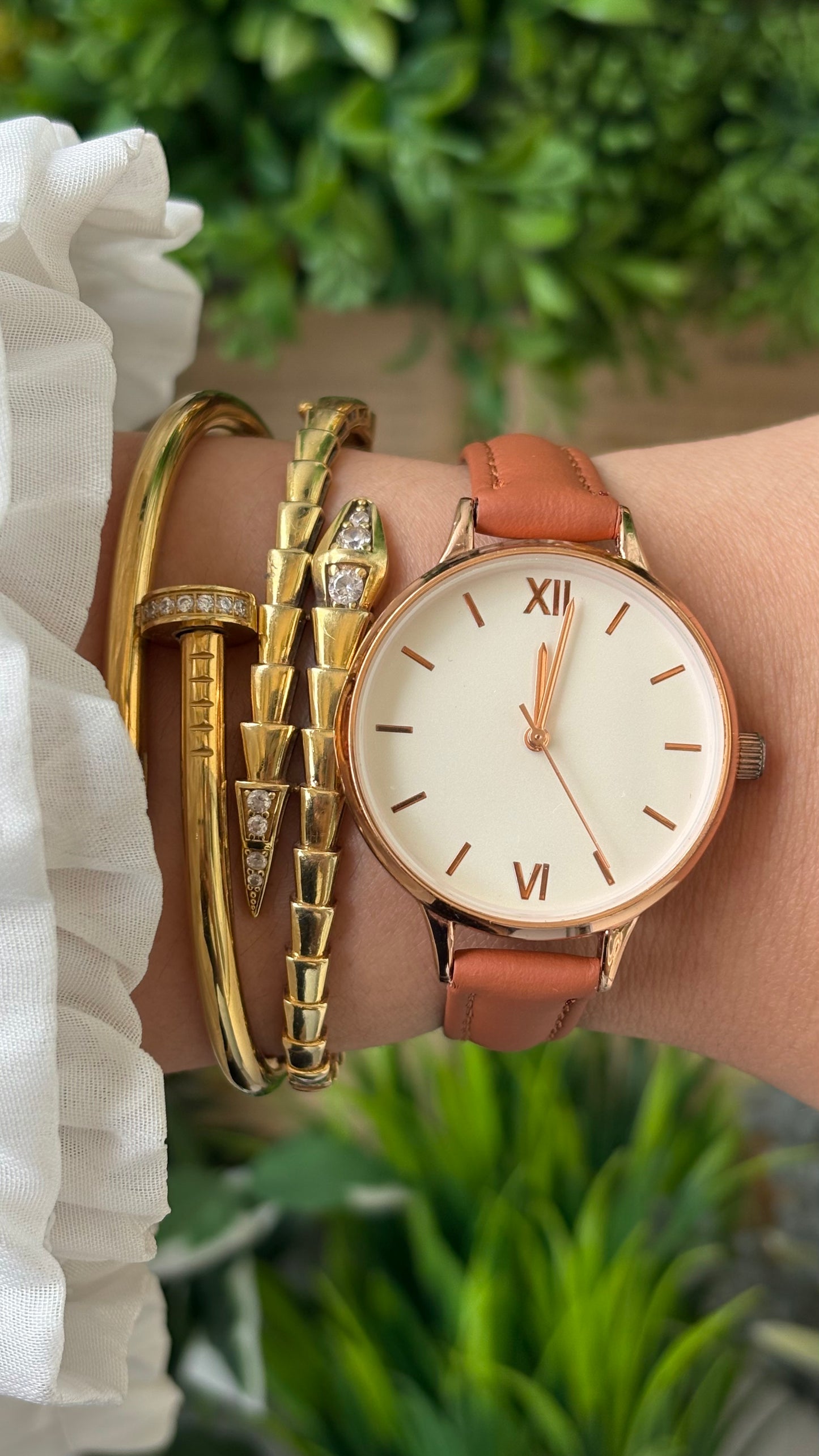 Vintage Japan Quartz Minimalist Watch in Rose Gold Tone Honey Brown Leather #00918