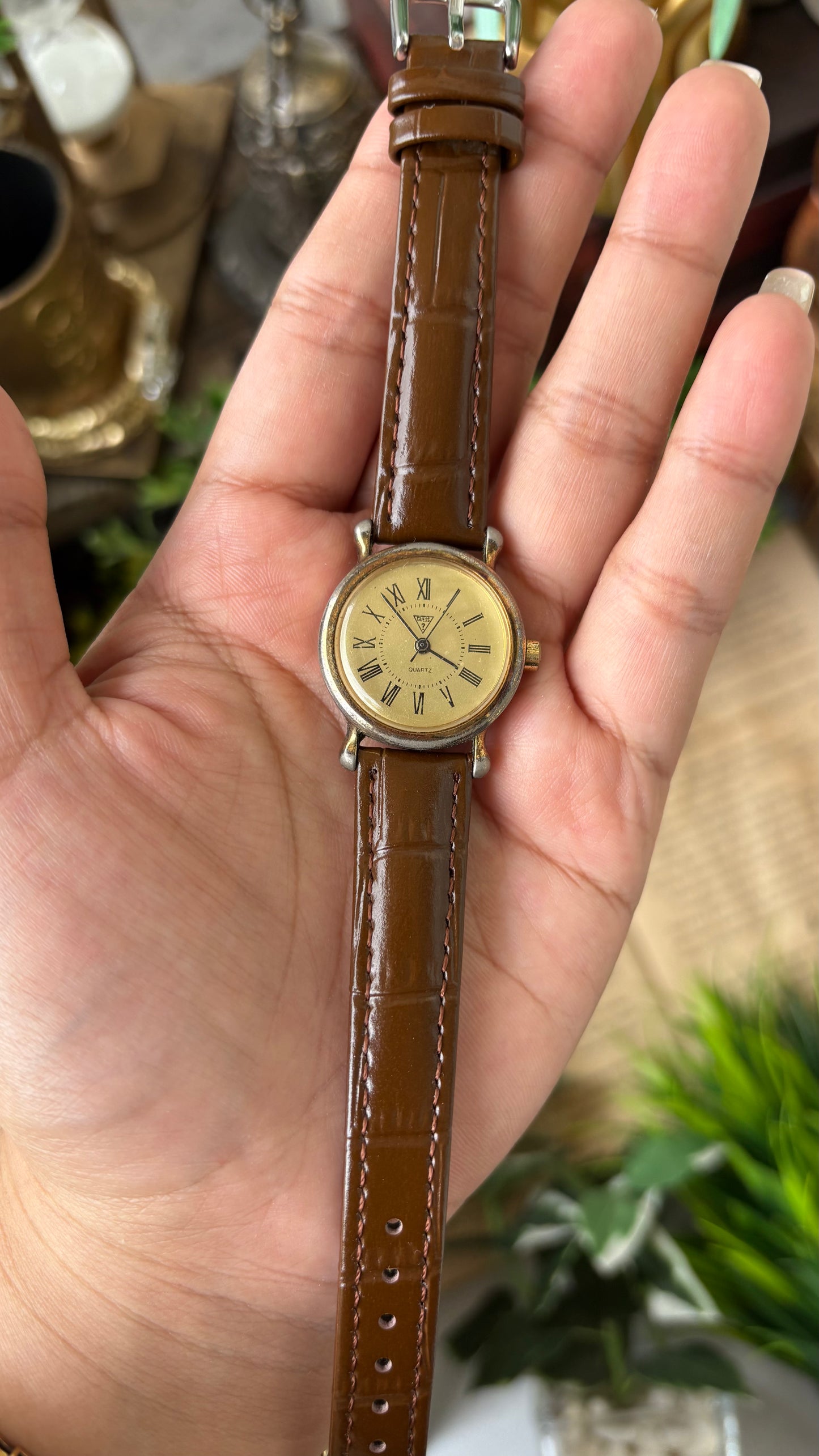 Rare Vintage Guess Gold Roman Dial Watch in Bronze Gold Tone Brown Leather Quartz #00910