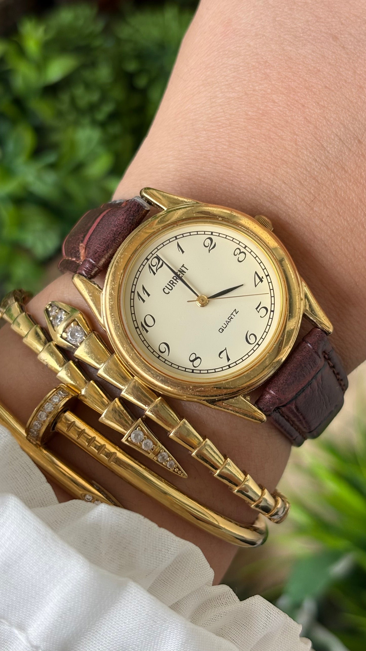 Vintage Current Men's Watch in Gold Tone Brown Leather Quartz #00907