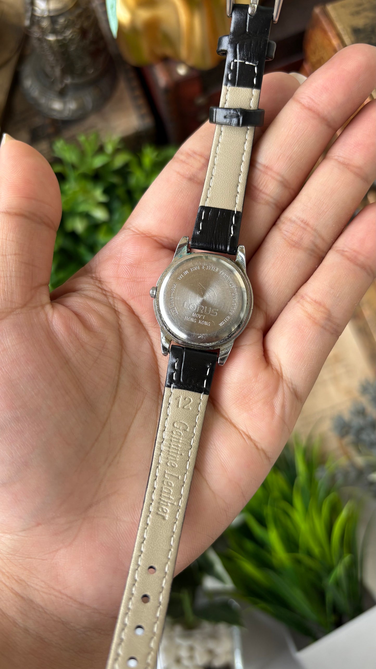 Rare Vintage Lorus Mickey Mouse Watch in Silver Tone Black Leather Quartz #00932