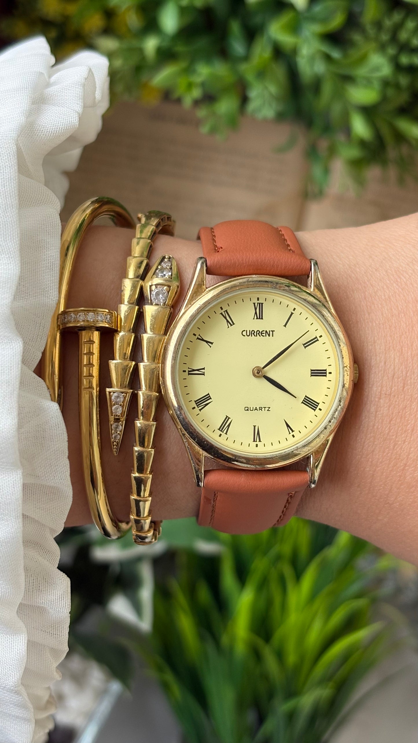 Vintage Current Men's Watch in Gold Tone Honey Brown Leather Yellow Dial Quartz #00903