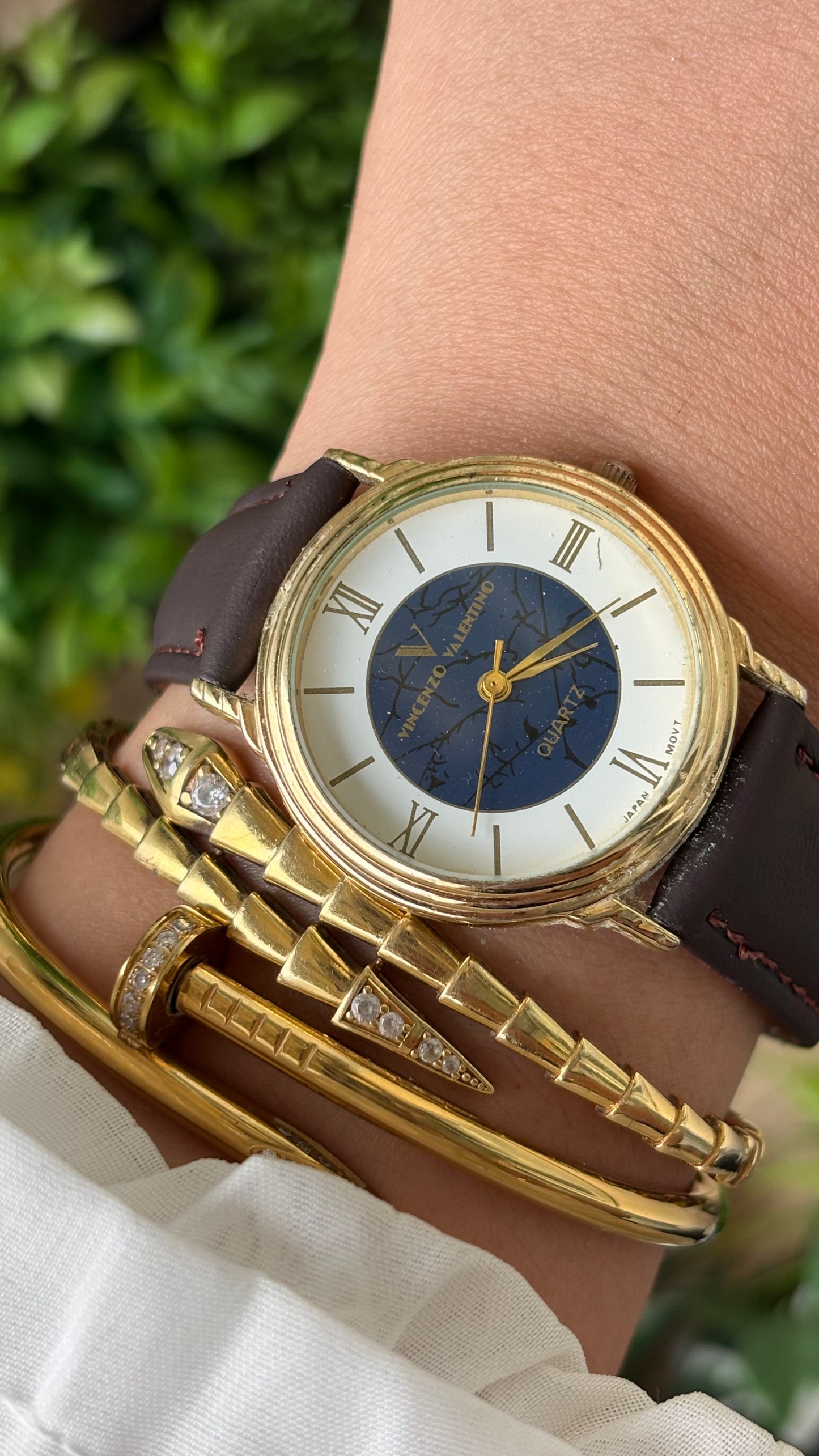 Vintage Vincenzo Valentino Cracked Marble Style Inner Dial Men's Watch in Gold Tone Brown Leather Quartz #00901