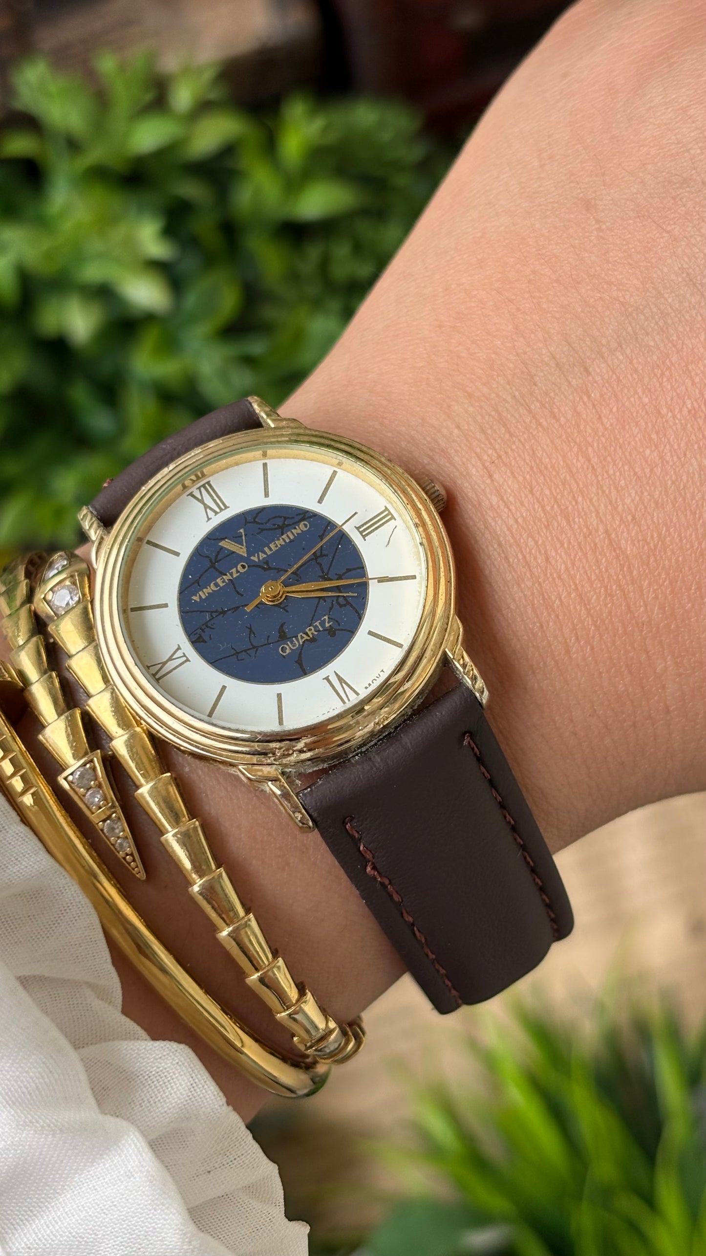 Vintage Vincenzo Valentino Cracked Marble Style Inner Dial Men's Watch in Gold Tone Brown Leather Quartz #00901