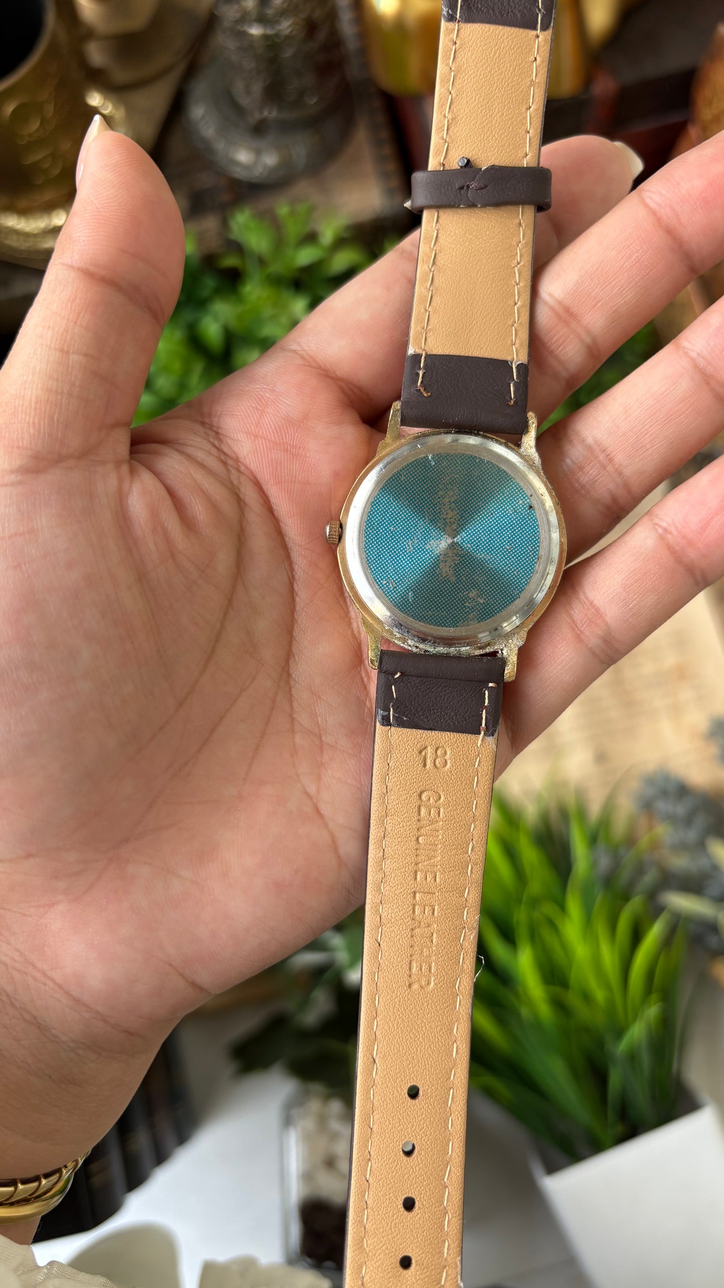 Vintage Vincenzo Valentino Cracked Marble Style Inner Dial Men's Watch in Gold Tone Brown Leather Quartz #00901