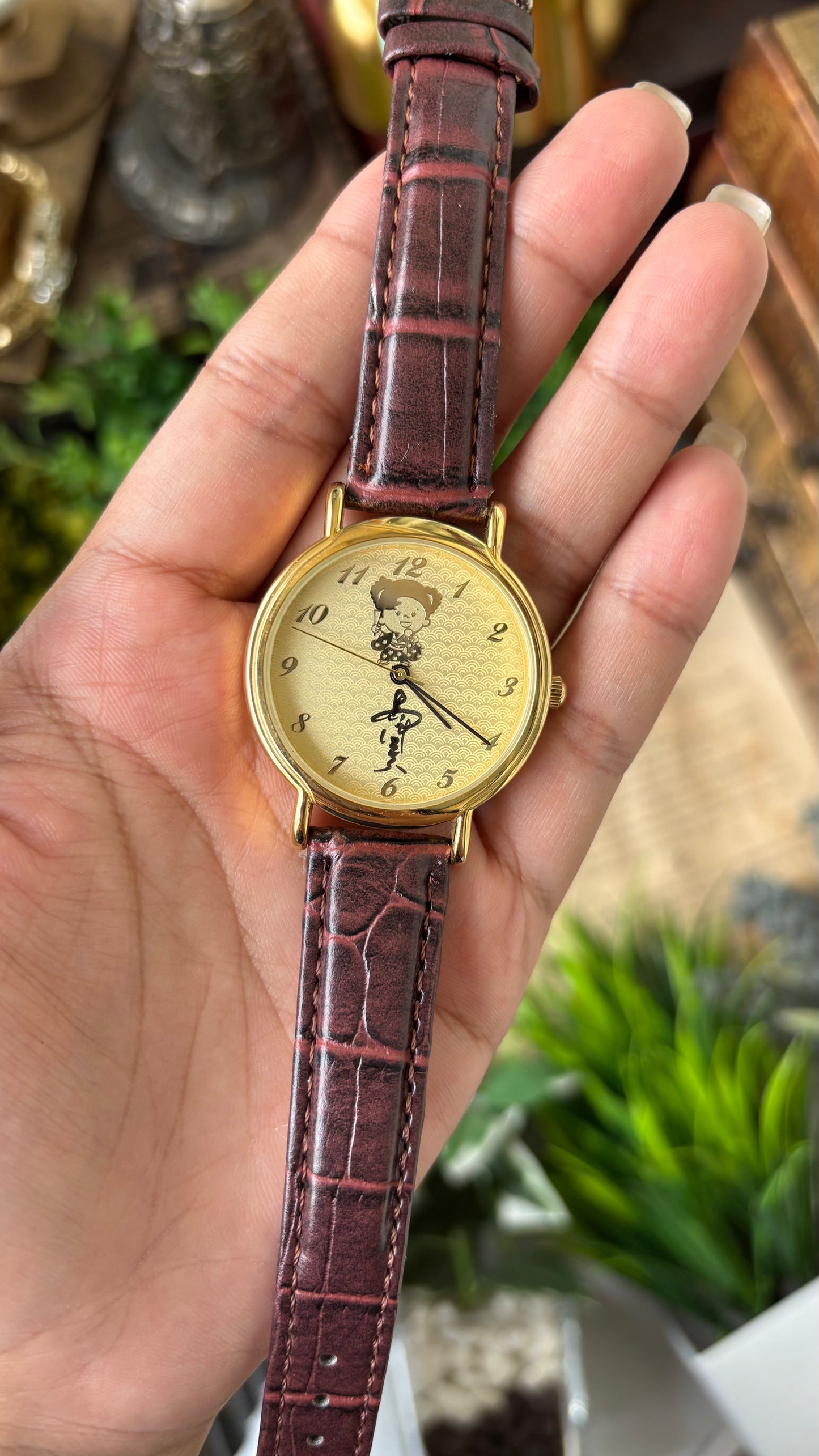 Vintage Aya Shimazu Japanese Men's Watch in Gold Tone Maroon Leather Quartz #00914