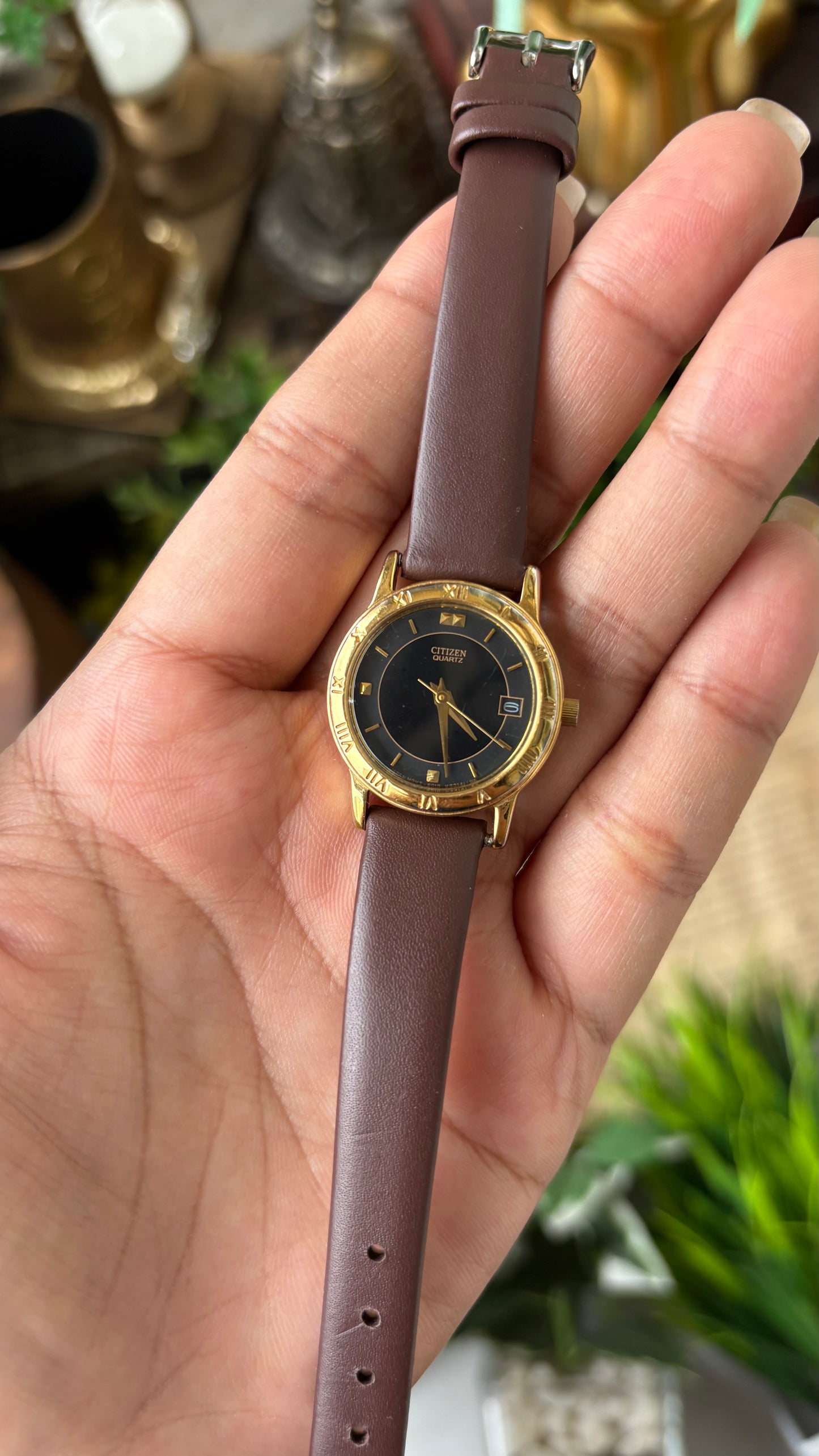 Vintage Citizen Date Window Watch in Gold Tone Brown Leather Black Dial Quartz #00934