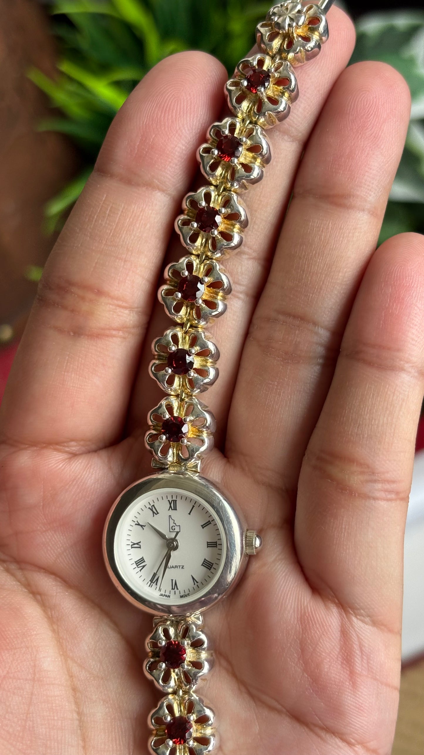 Extremely Rare Vintage Idaho Garnet Watch in Two-Tone Unique Flower Strap Design with 12 Real Garnet Accent