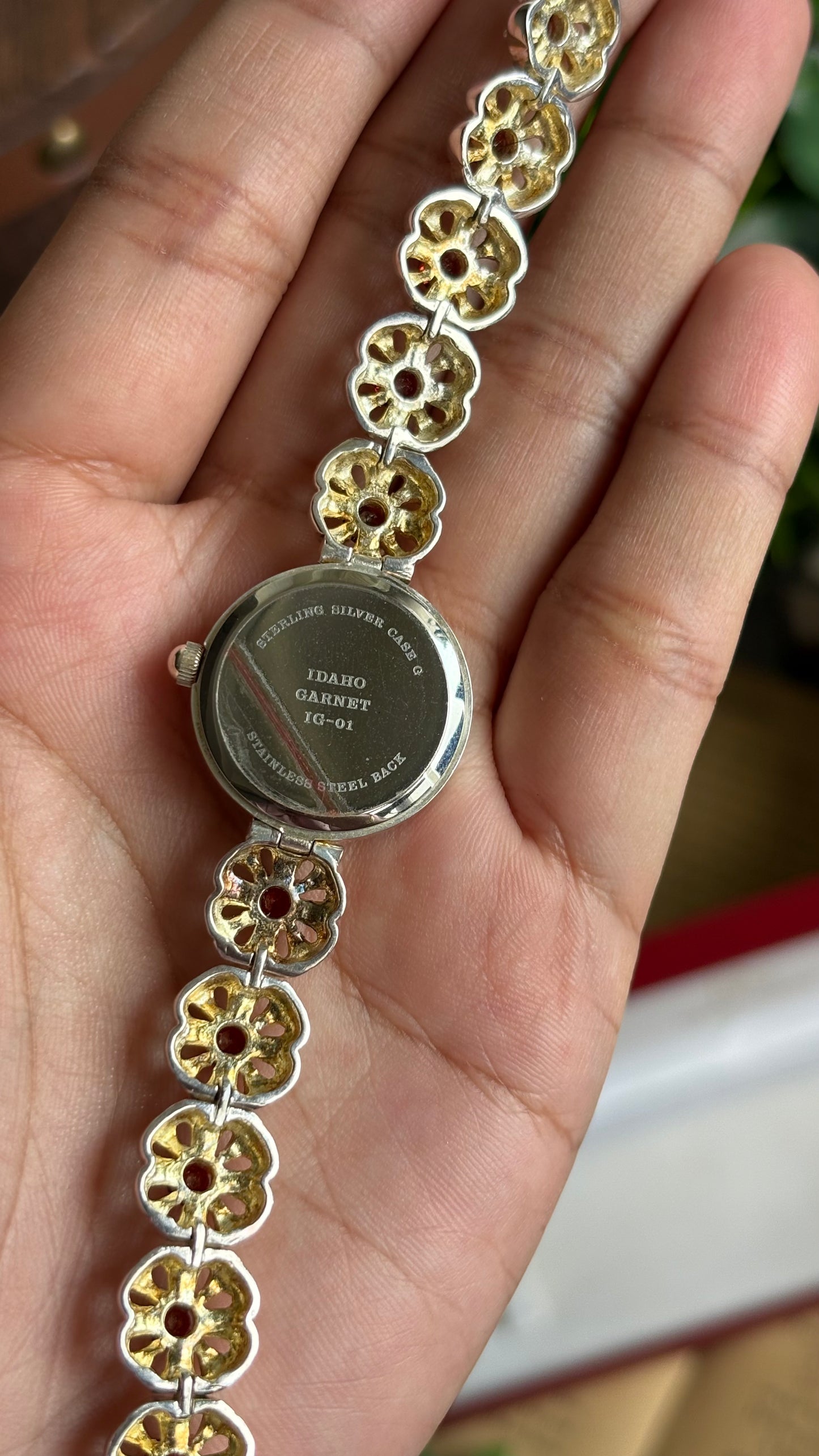 Extremely Rare Vintage Idaho Garnet Watch in Two-Tone Unique Flower Strap Design with 12 Real Garnet Accent