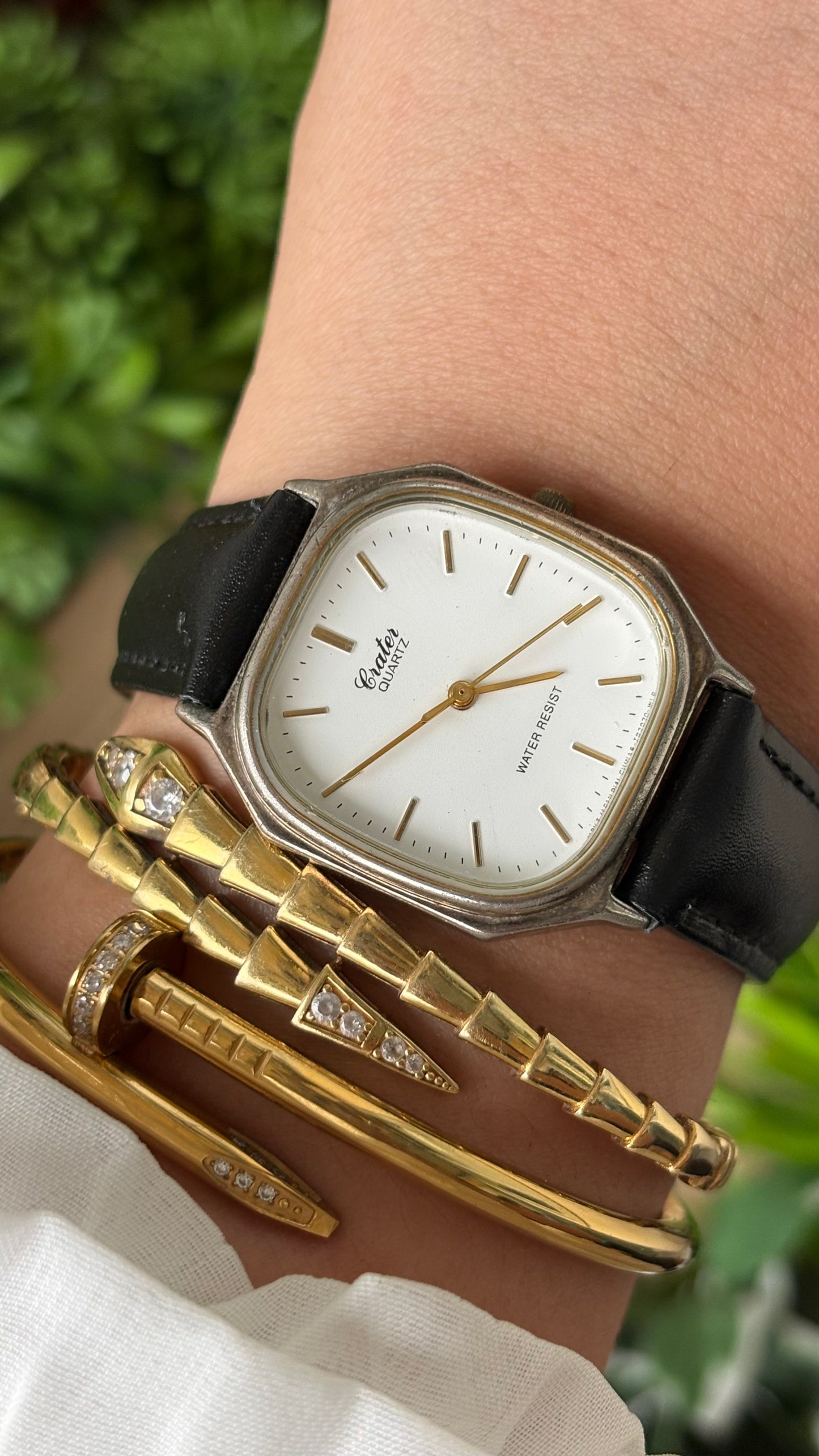 Vintage Crater Minimalist Tank Watch in Silver Tone Black Leather Quartz #00936