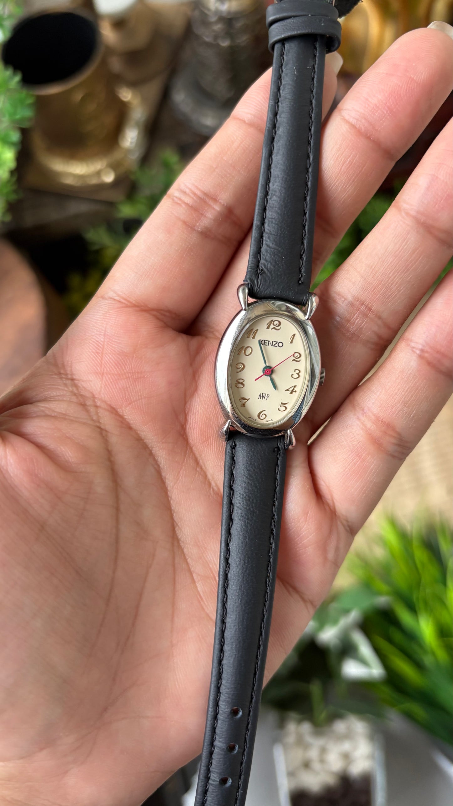 Rare Dainty Vintage Kenzo AWP Limited Edition Oval Dial Watch in Silver Tone Black Leather Quartz #00940