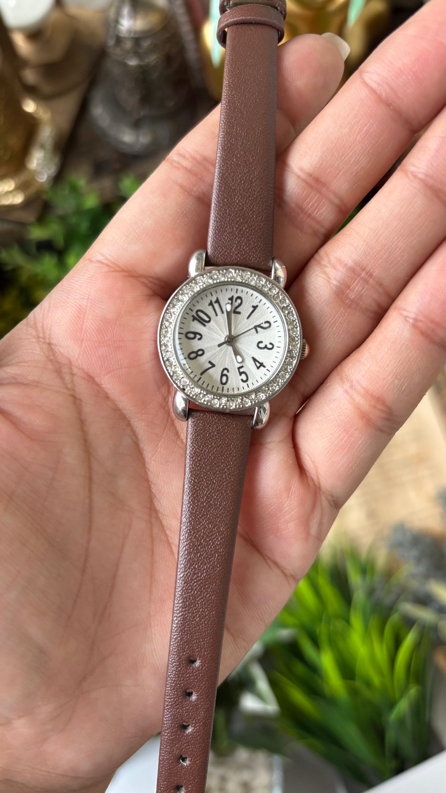 Vintage Merona Rhinestone Bezel Zigzag Dial Watch in Silver Tone Brown Leather Quartz #00943