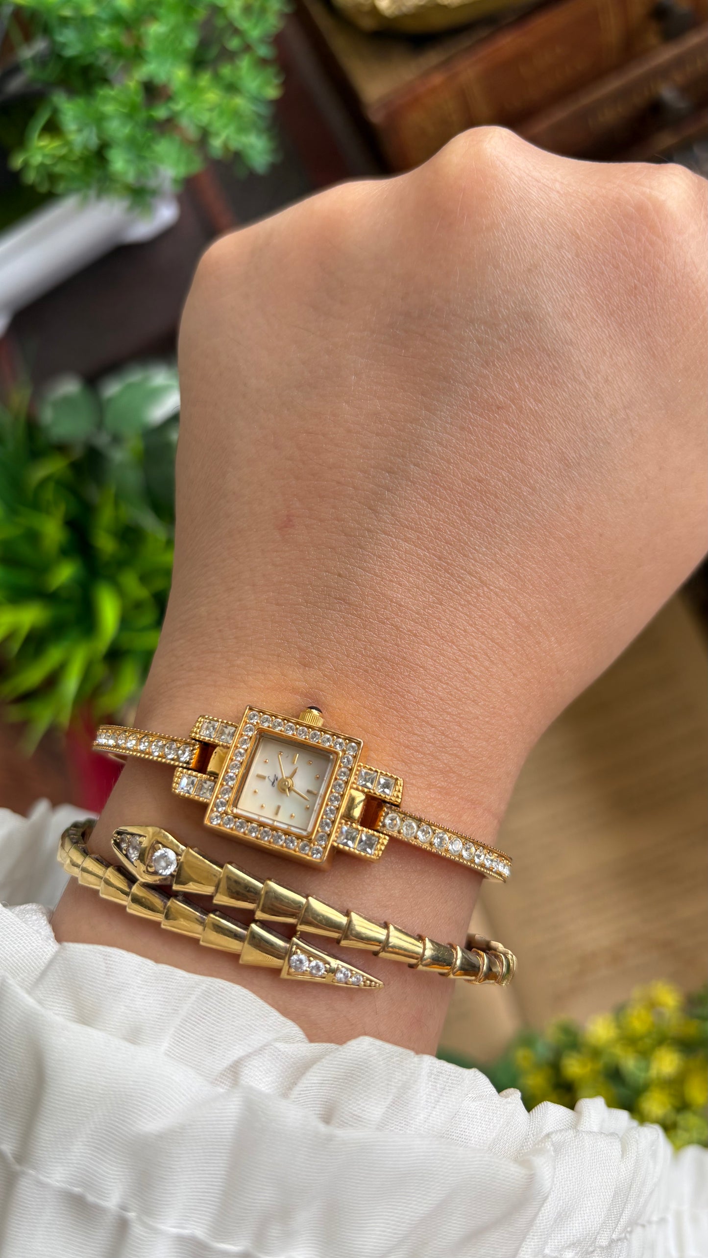 Vintage LZ Fine Jewelry Swiss Tennis Bracelet Watch in Gold Tone Mother of Pearl Dial