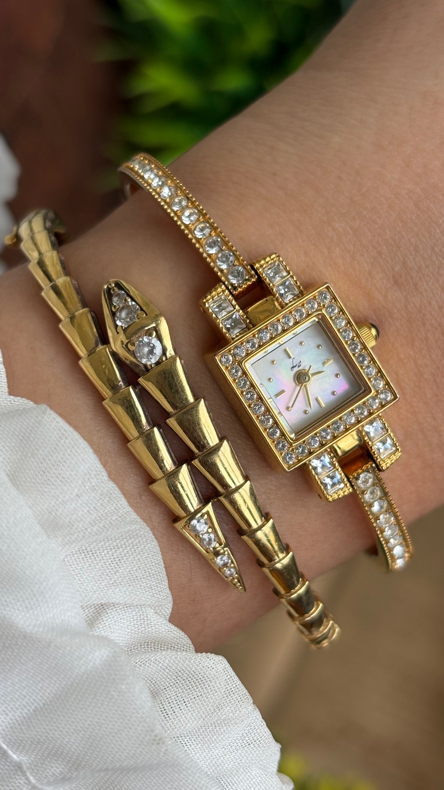 Vintage LZ Fine Jewelry Swiss Tennis Bracelet Watch in Gold Tone Mother of Pearl Dial
