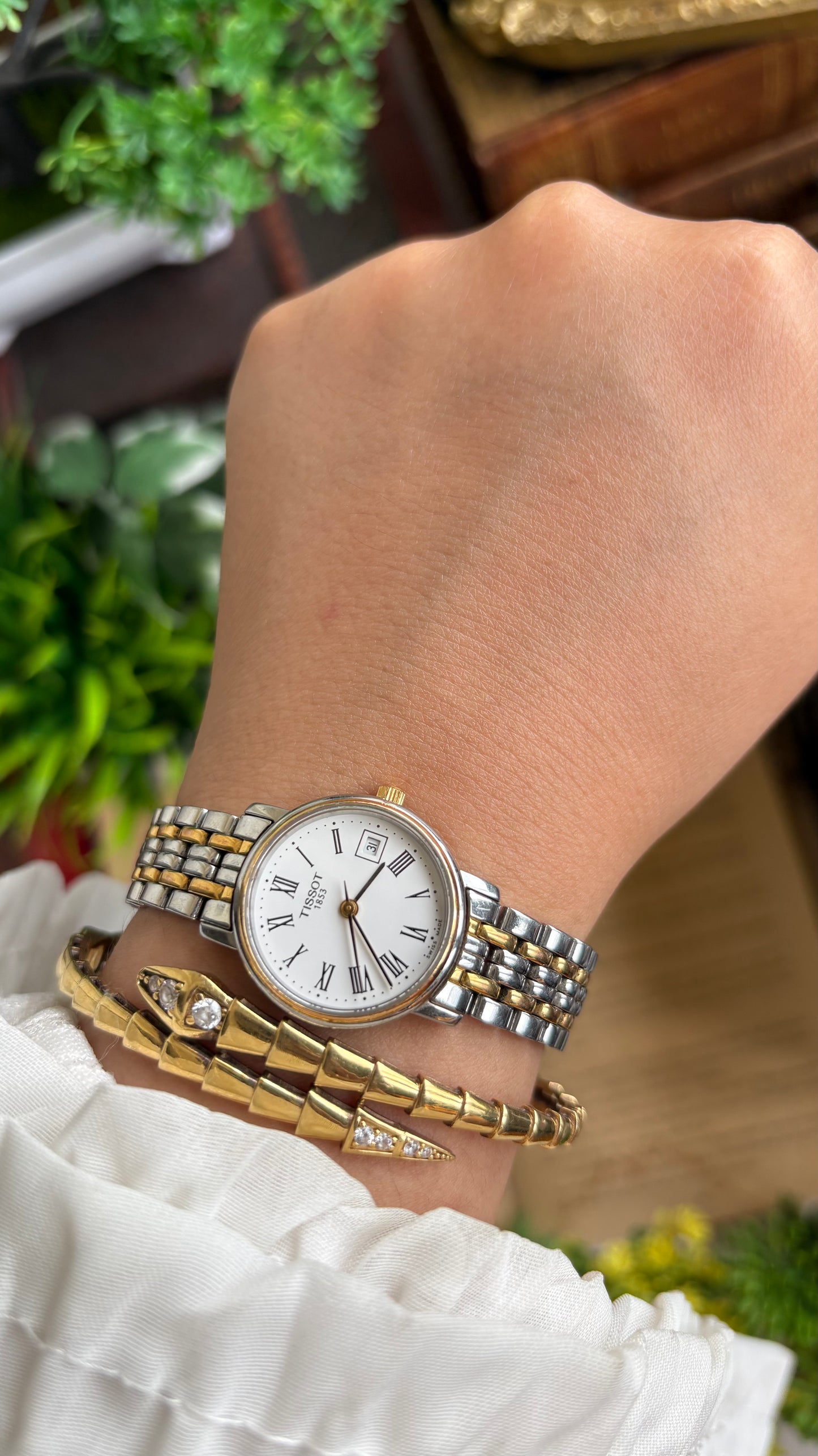 Vintage Tissot Watch in Two-Tone Roman Dial with Window Date