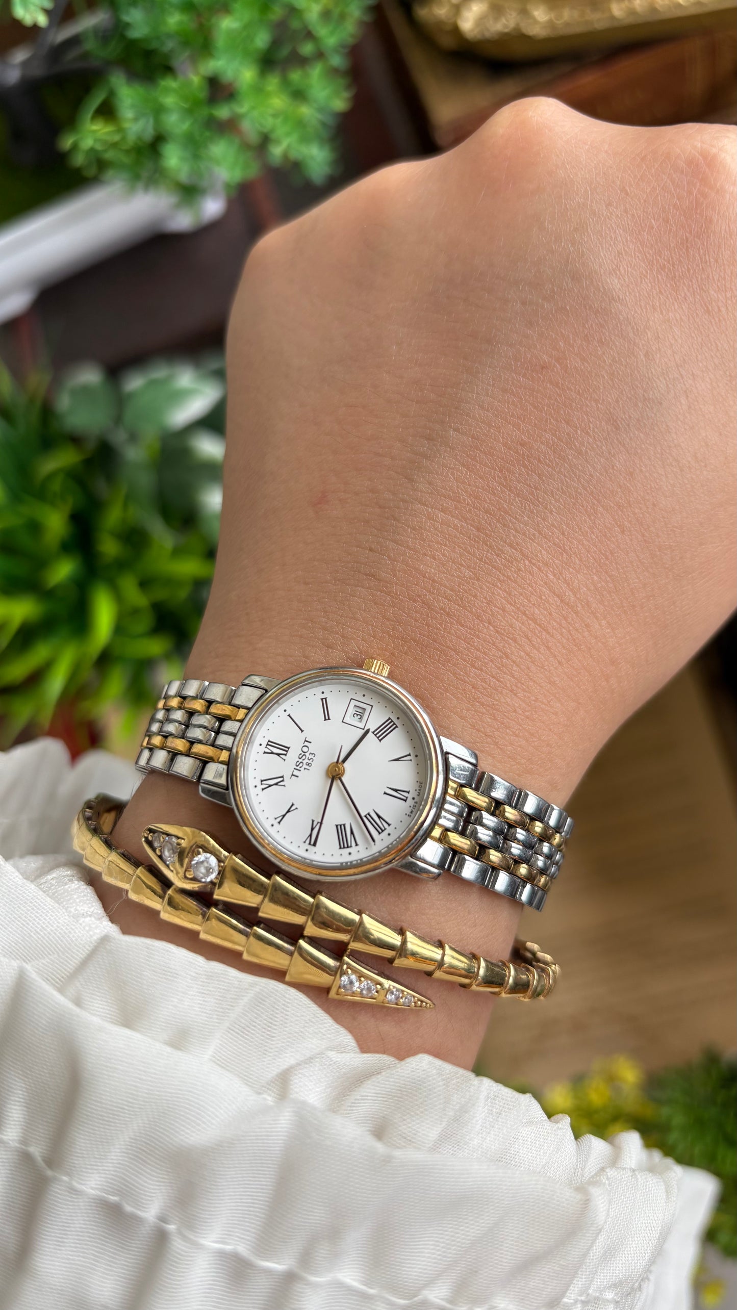 Vintage Tissot Watch in Two-Tone Roman Dial with Window Date