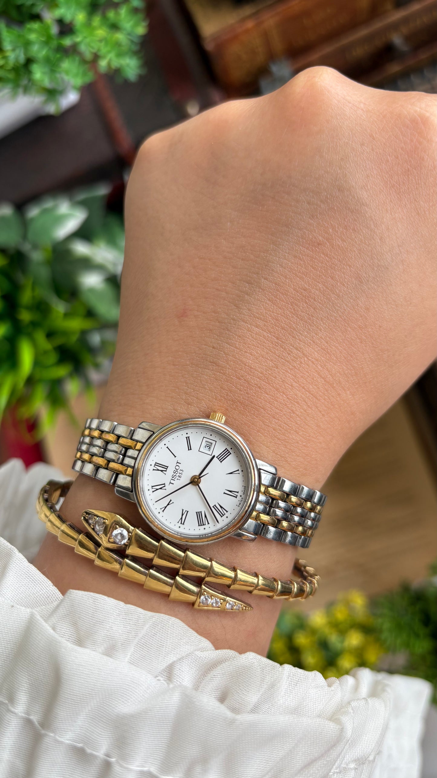Vintage Tissot Watch in Two-Tone Roman Dial with Window Date