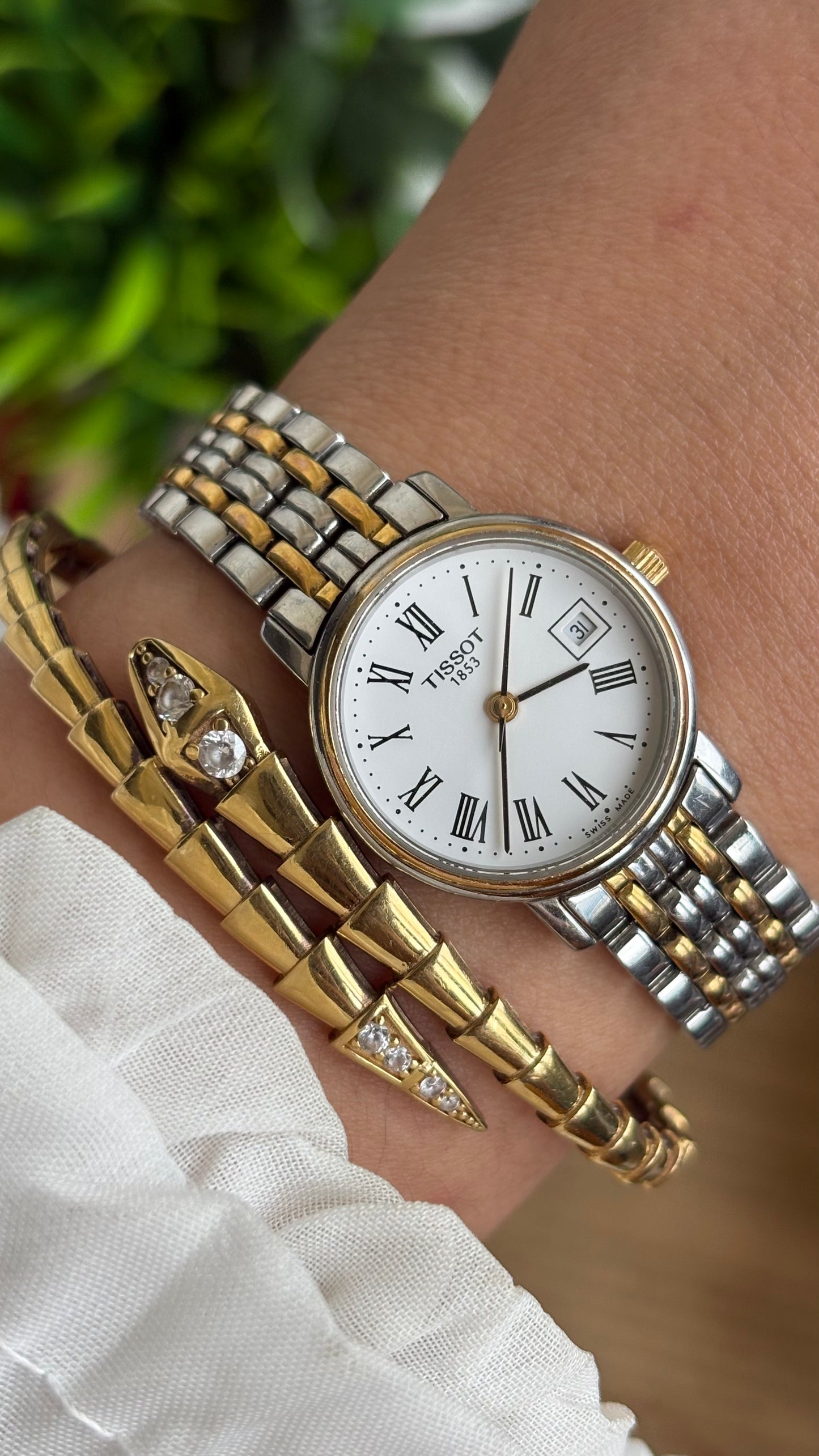 Vintage Tissot Watch in Two-Tone Roman Dial with Window Date