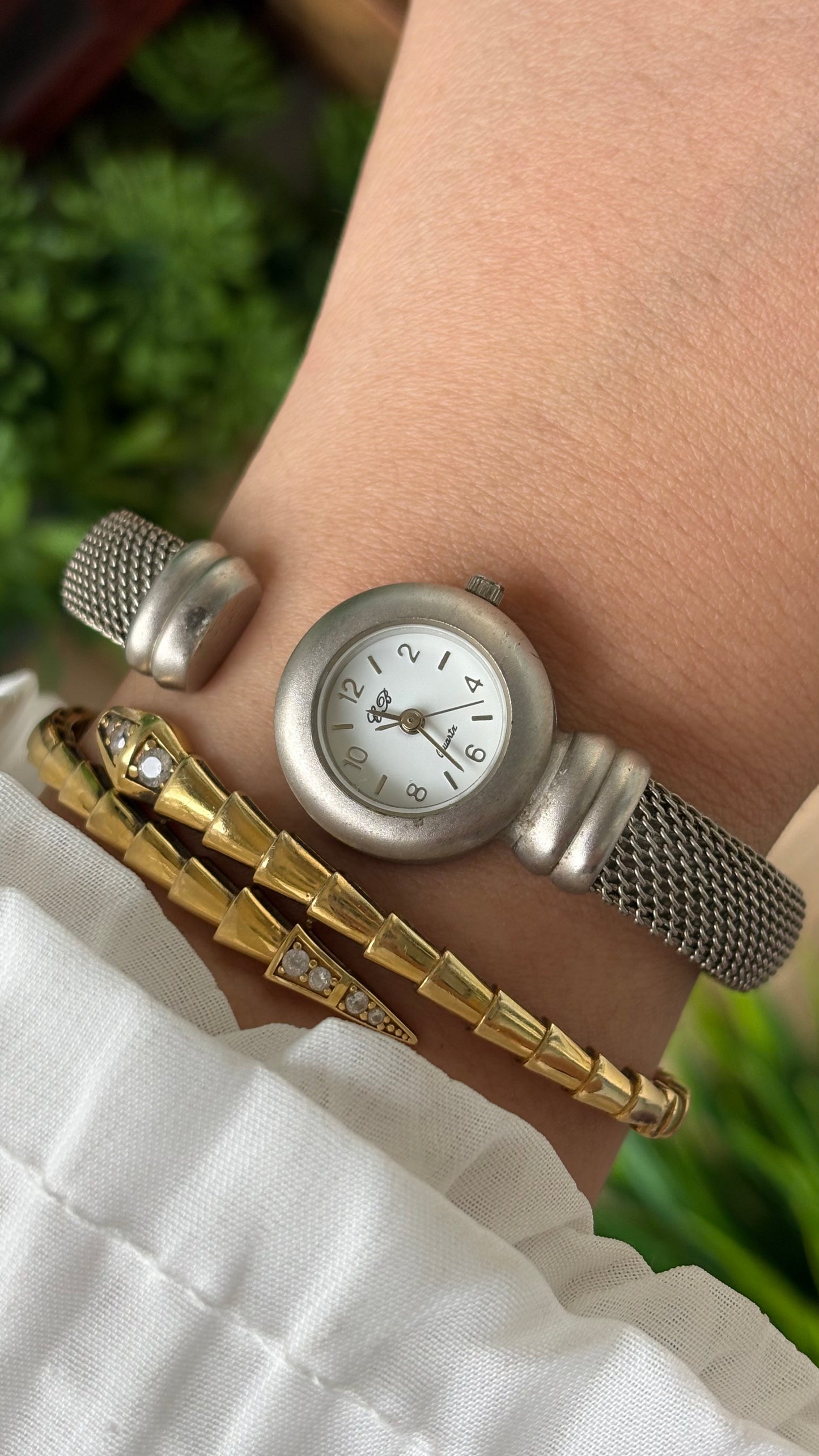 Vintage CB Mesh Bangle Watch in Silver Tone Quartz #00812