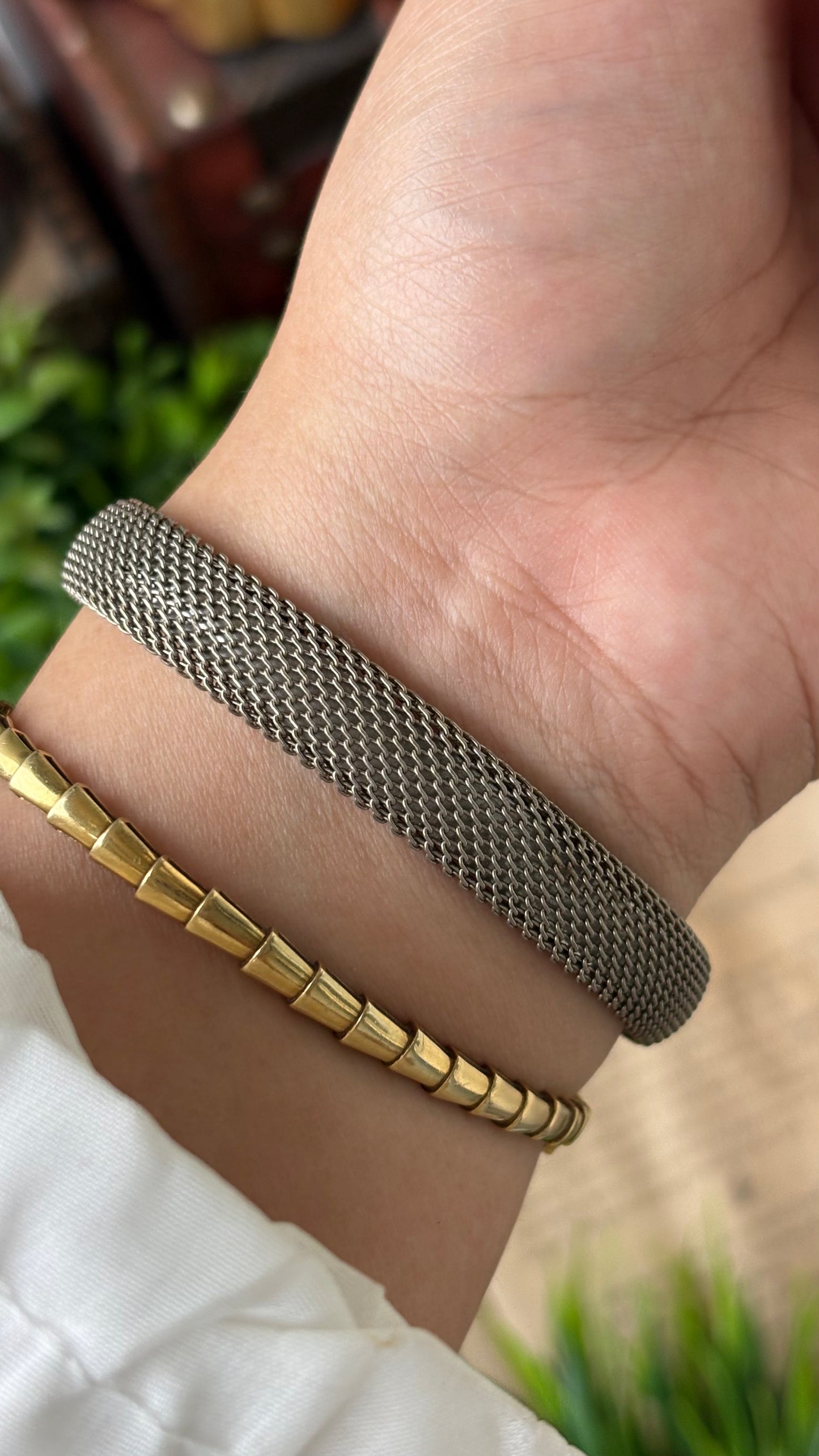 Vintage CB Mesh Bangle Watch in Silver Tone Quartz #00812