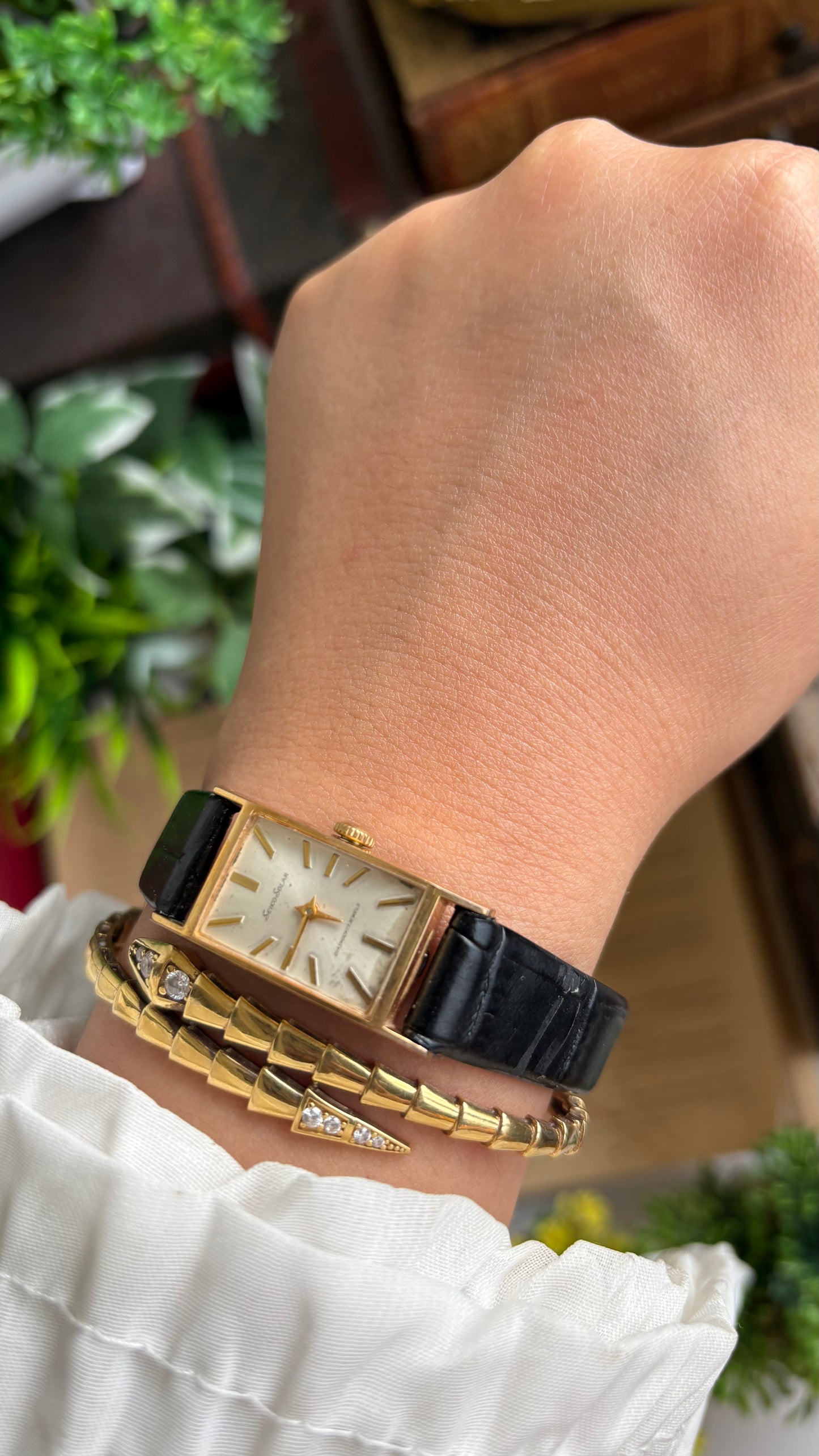 Vintage Seiko Solar Watch in Black Leather Strap