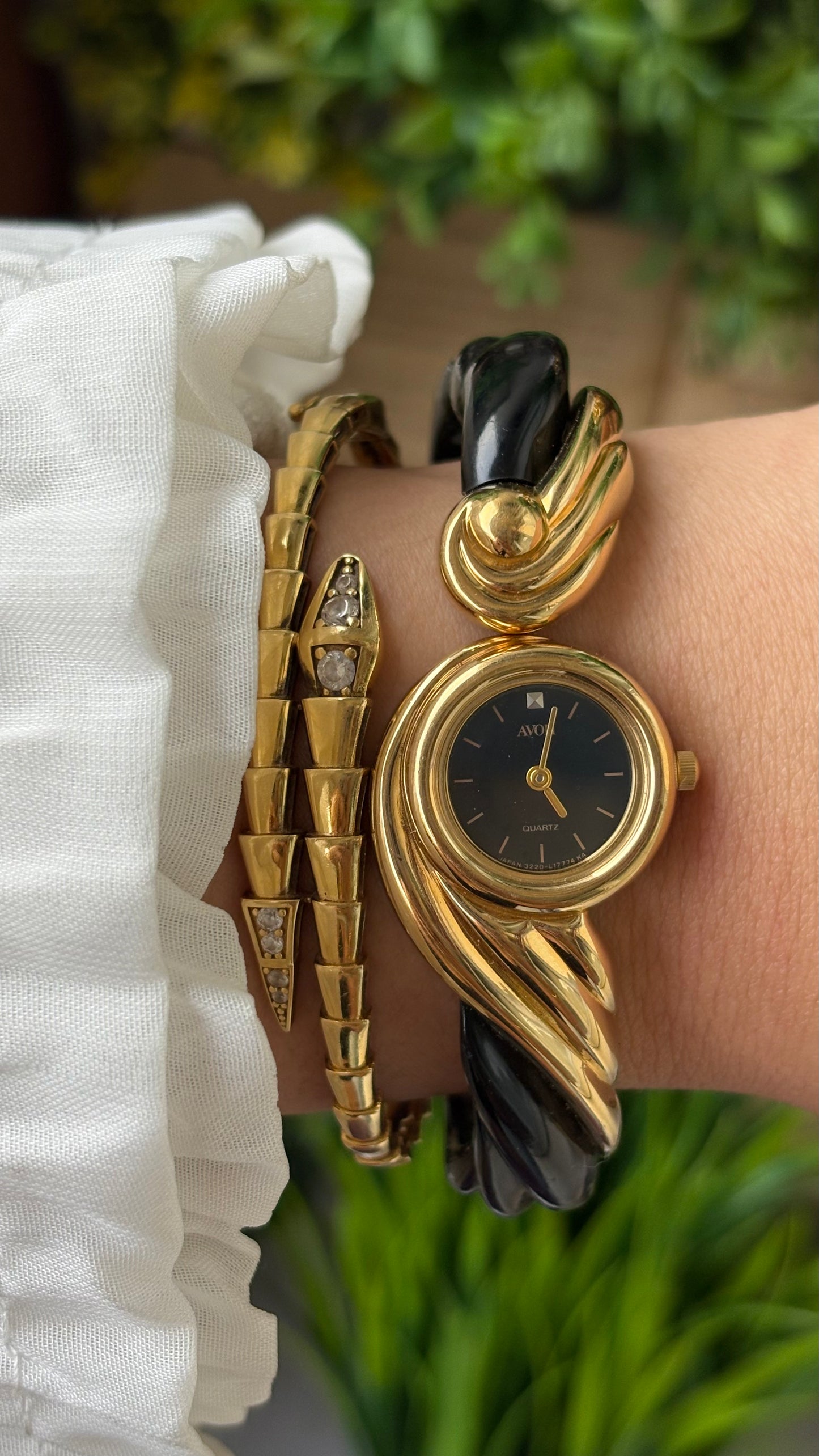 Extremely Rare Vintage Avon Goddess Watch in Gold Tone Black Acrylic Accent Black Dial Quartz #00807