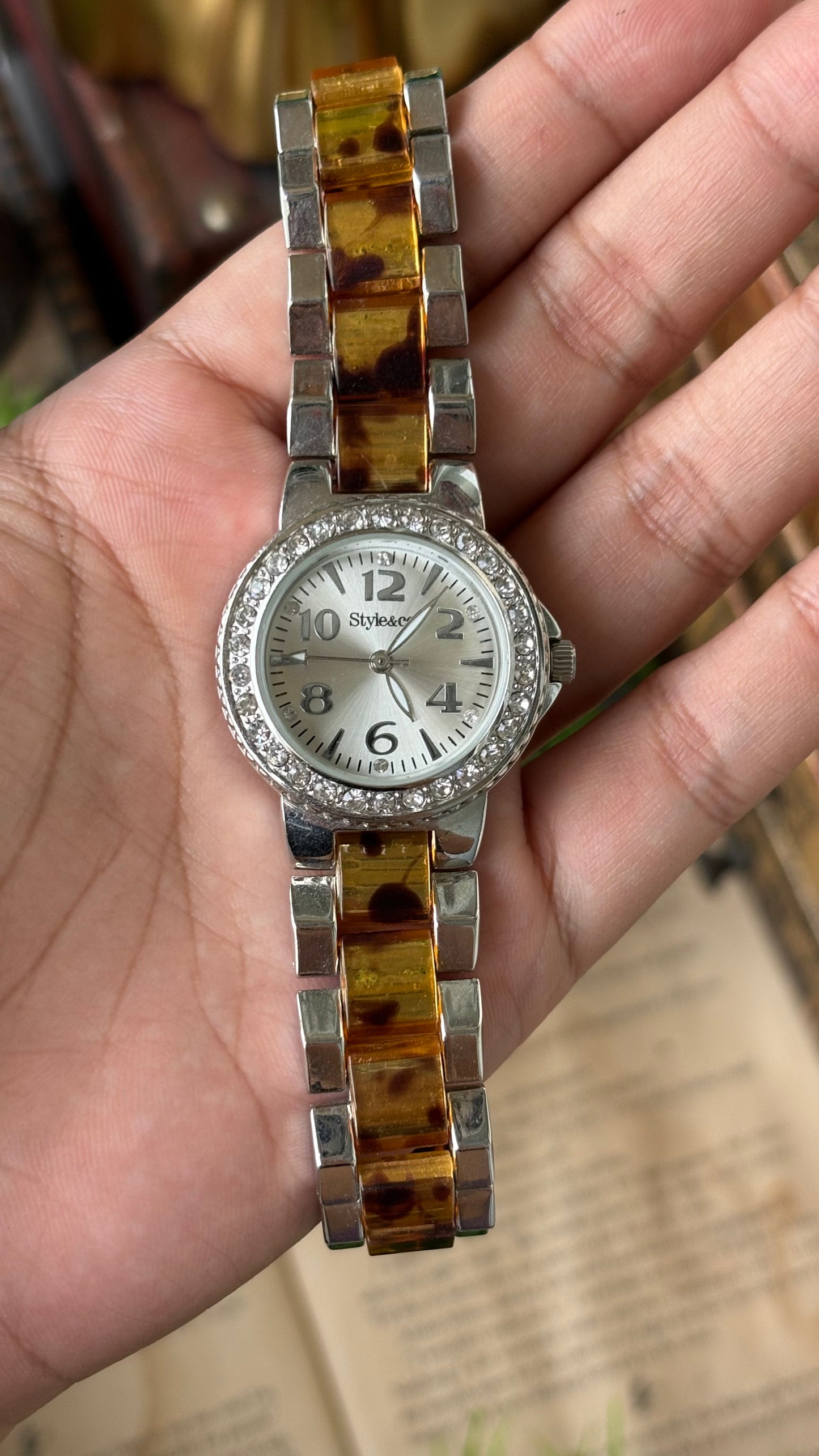 Vintage Style&Co. Rhinestone Bezel Watch in Two-tone Tortoise Shell Bracelet Quartz #00806