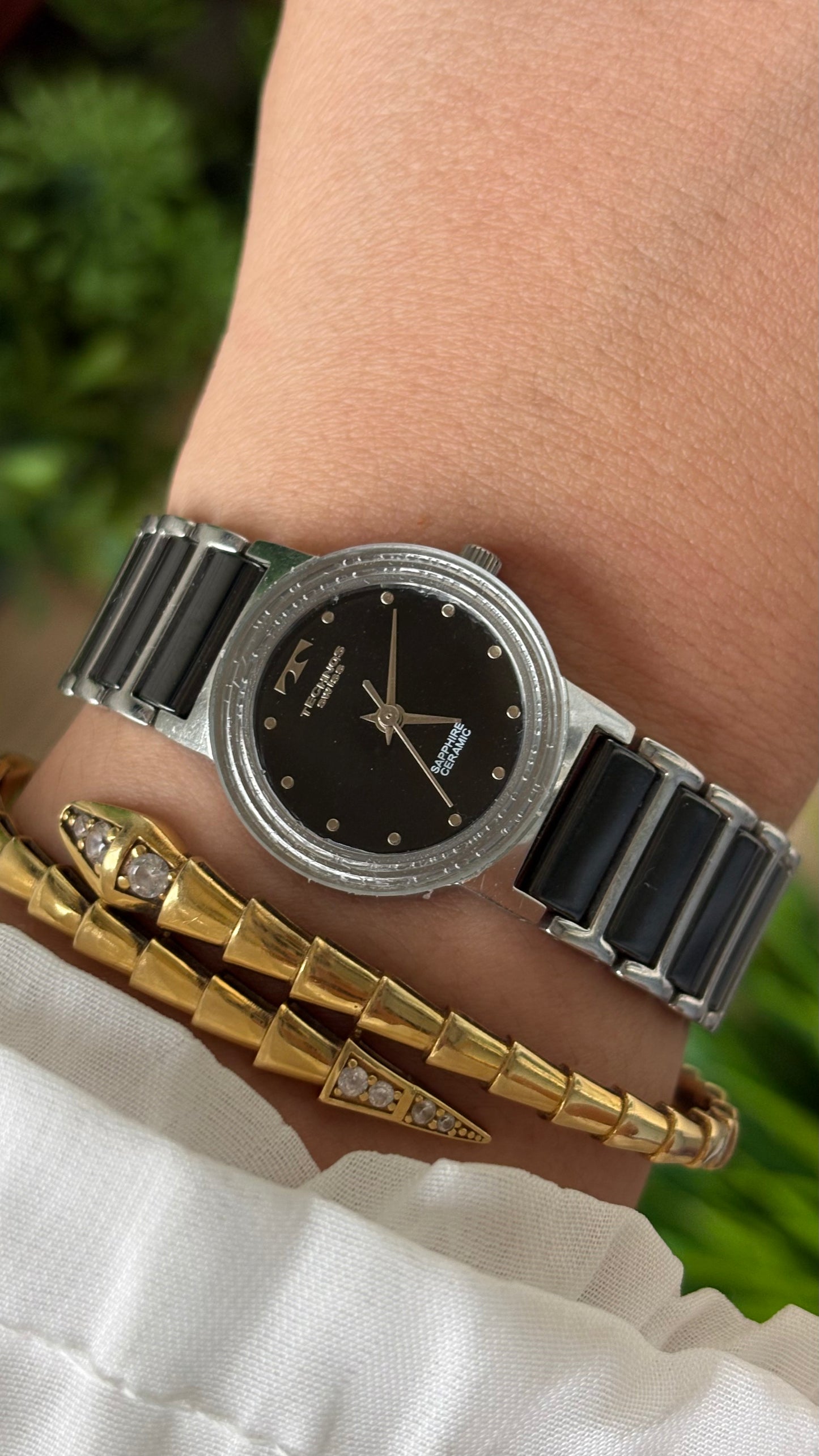 Rare Vintage Technos Ceramic Bracelet Sapphire Crystal Glass Watch in Silver Tone Quartz #00805