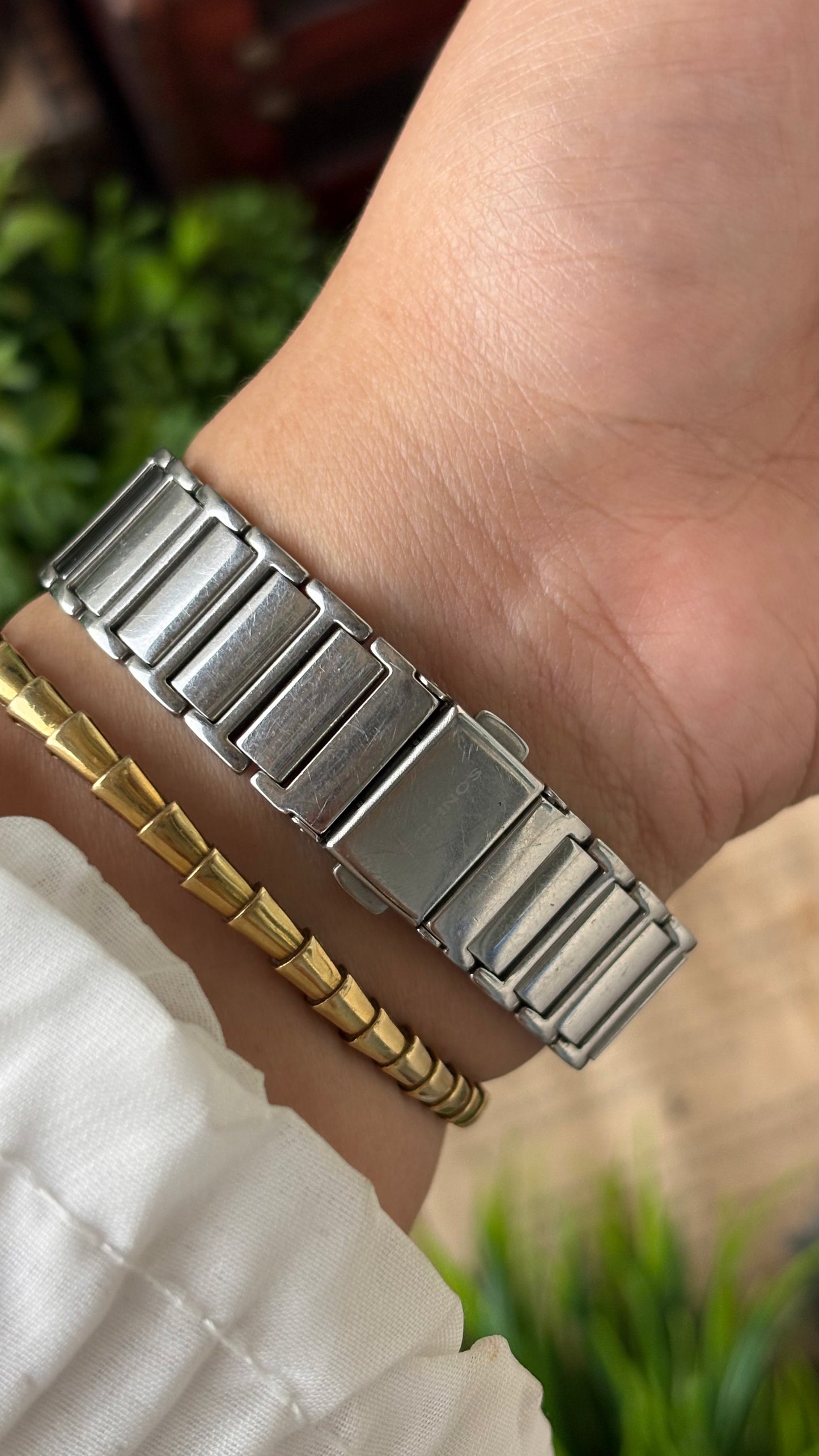 Rare Vintage Technos Ceramic Bracelet Sapphire Crystal Glass Watch in Silver Tone Quartz #00805