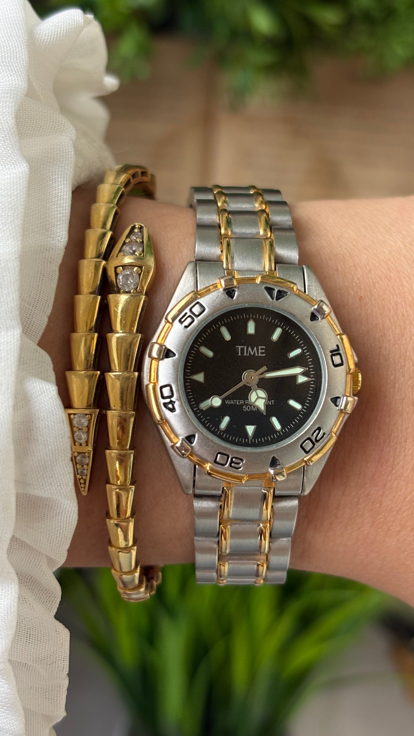 Vintage Time Sports Watch in Two-Tone Quartz Seiko Inspired #00813