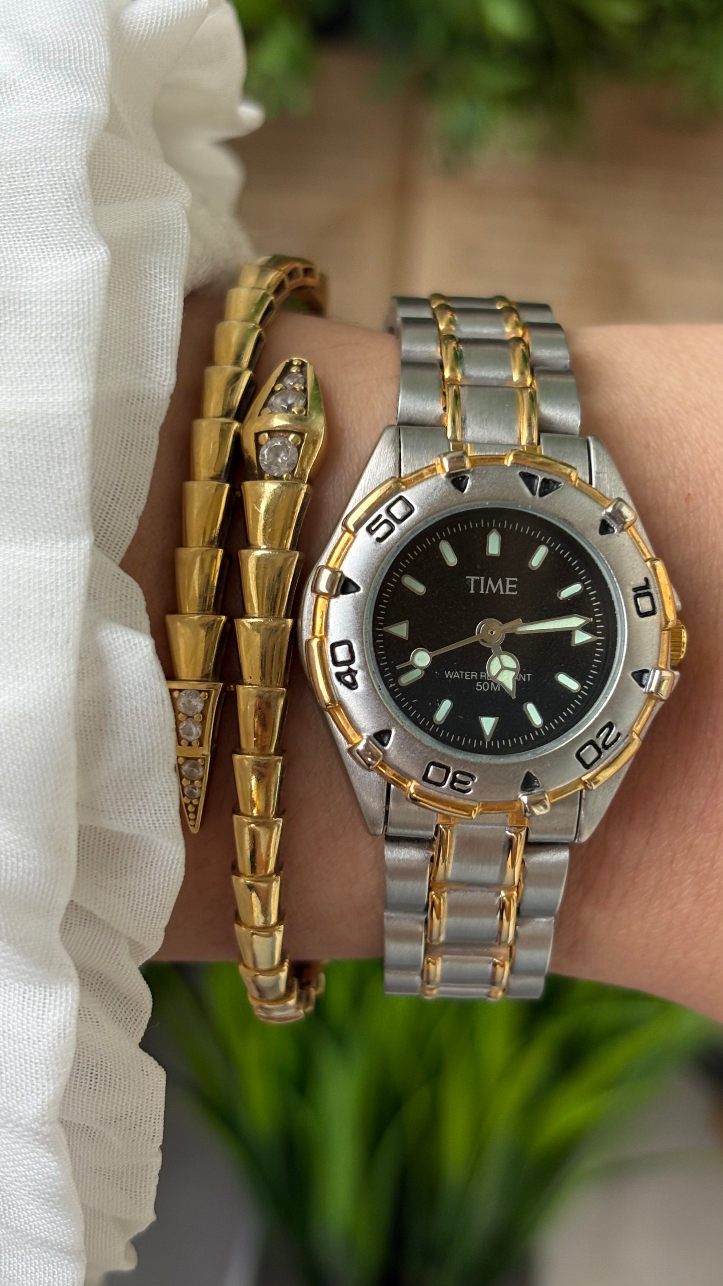 Vintage Time Sports Watch in Two-Tone Quartz Seiko Inspired #00813