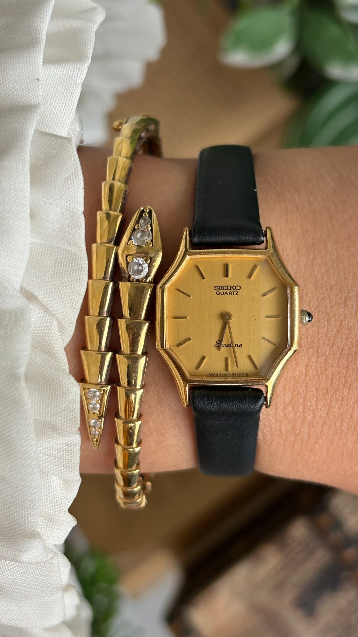 Vintage Seiko Exceline Watch in Black Leather Strap