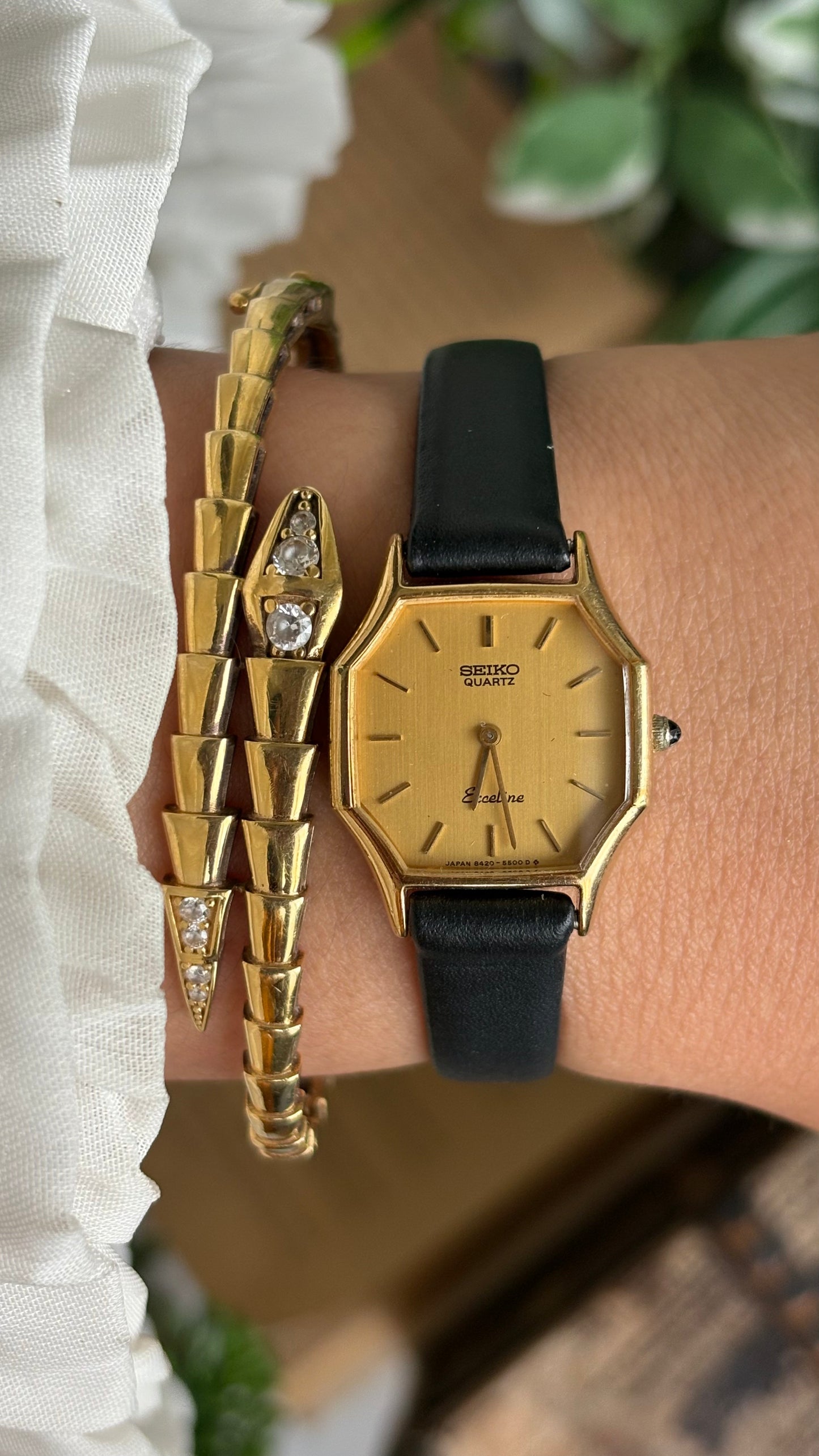 Vintage Seiko Exceline Watch in Black Leather Strap