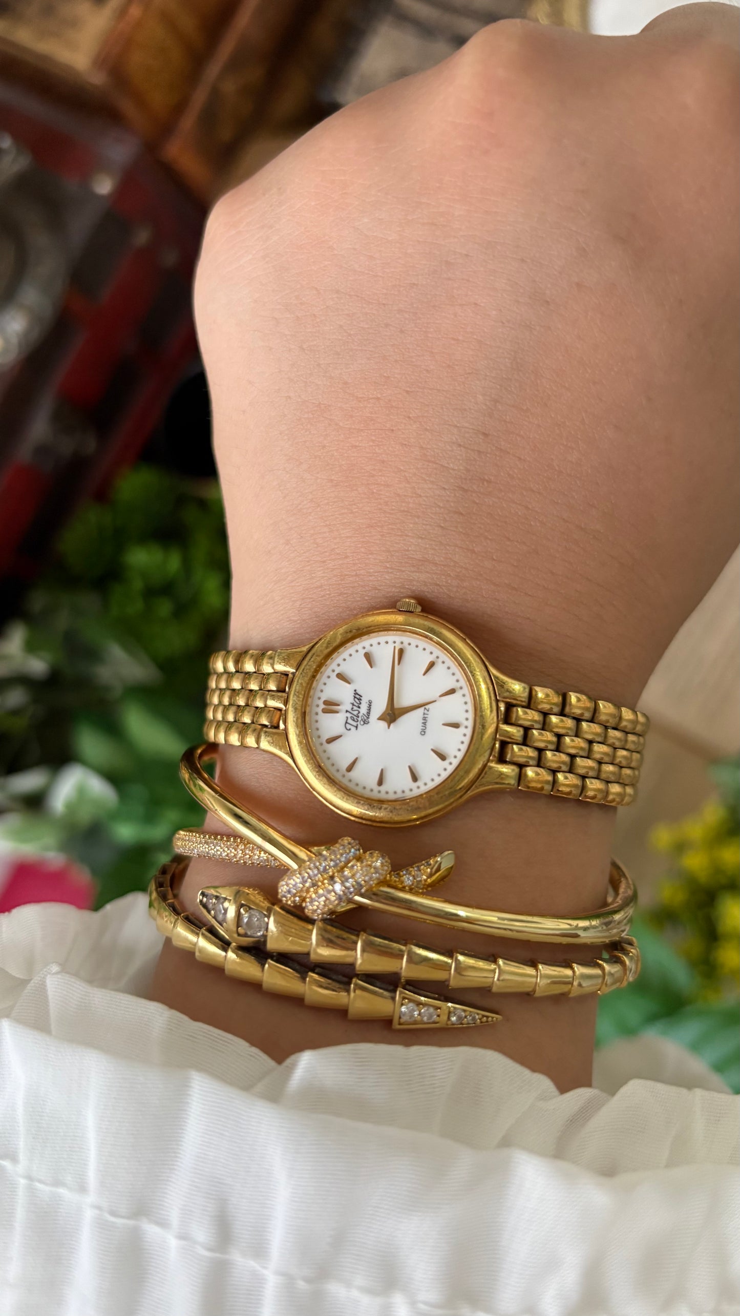 Vintage Telstar Classic Watch in Gold Tone Quartz