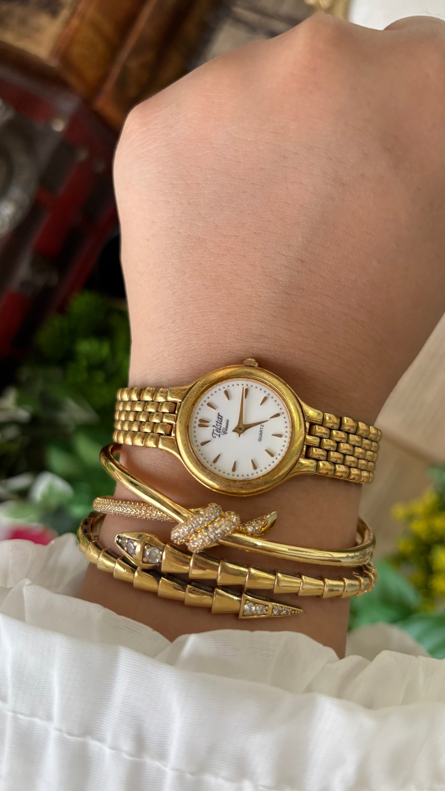 Vintage Telstar Classic Watch in Gold Tone Quartz