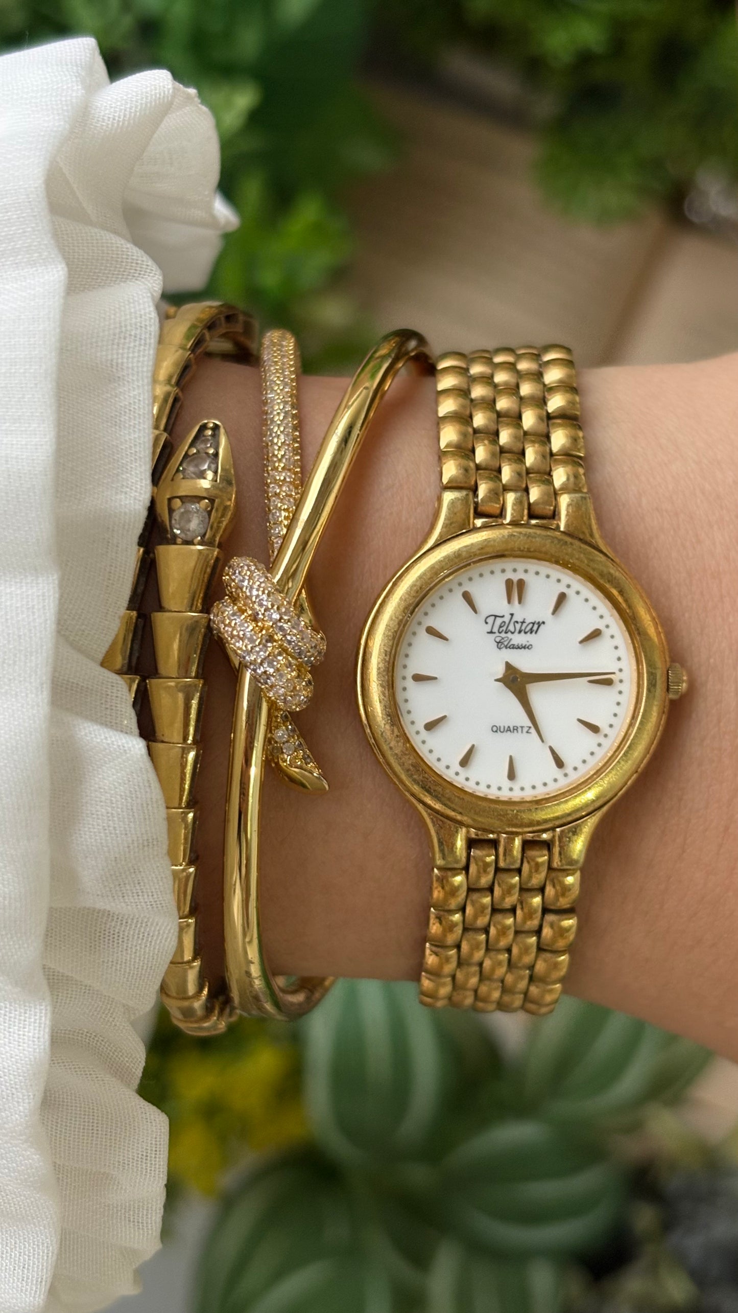 Vintage Telstar Classic Watch in Gold Tone Quartz