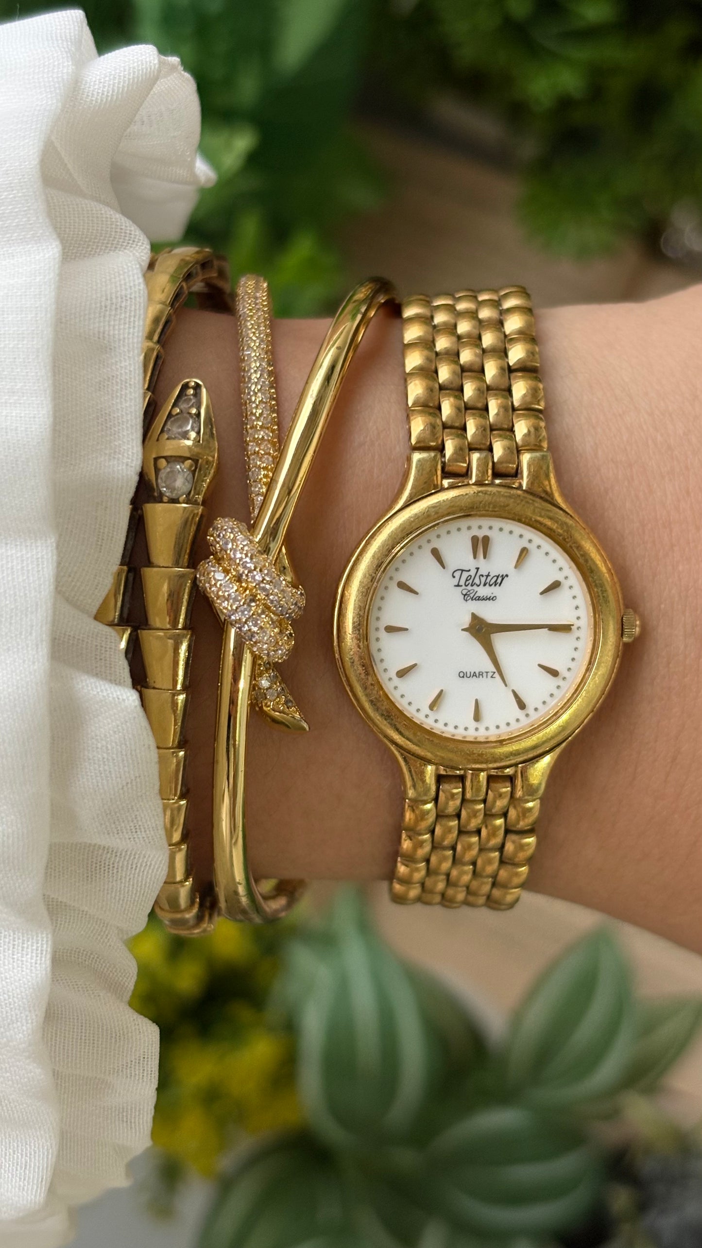 Vintage Telstar Classic Watch in Gold Tone Quartz